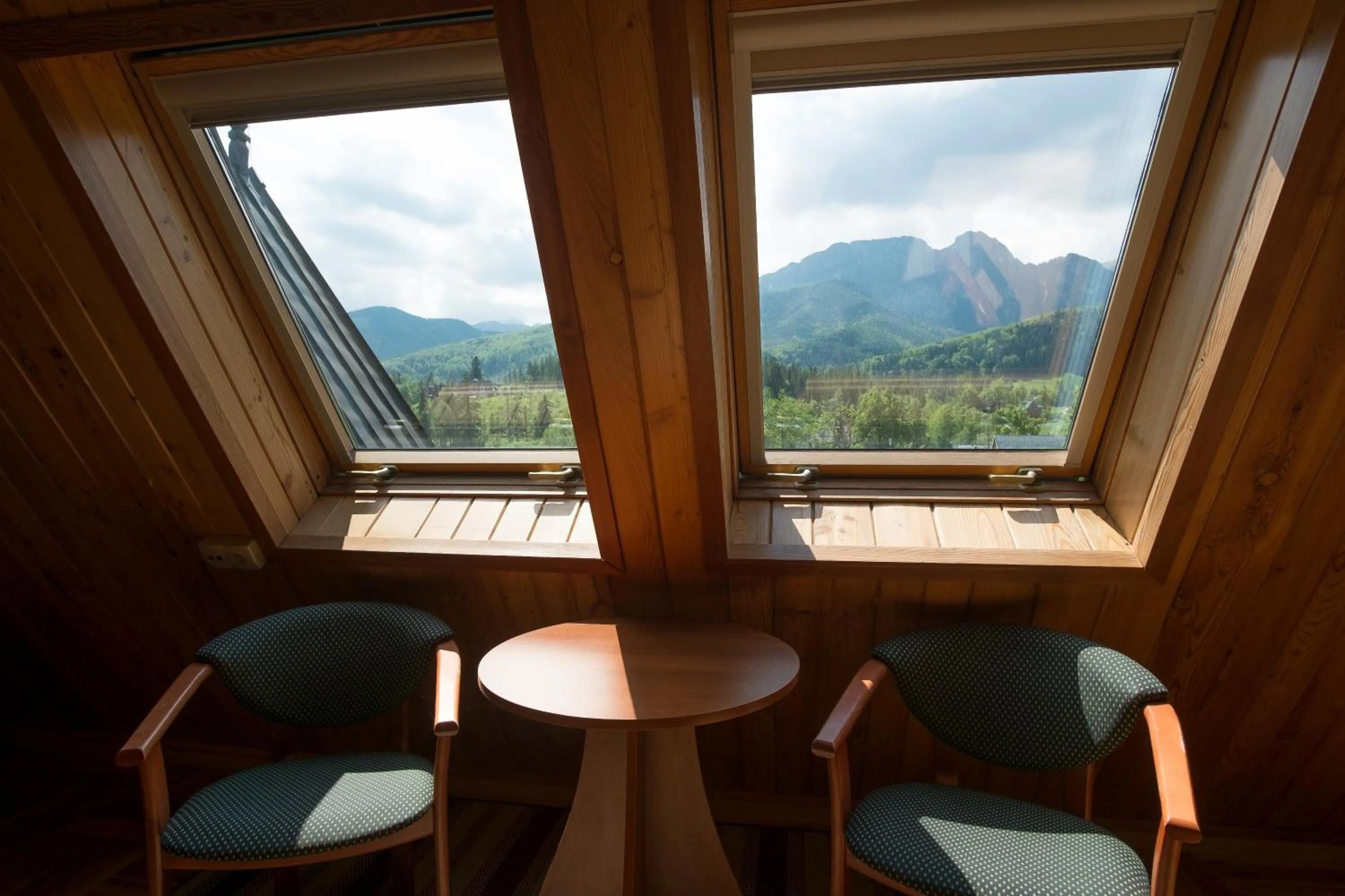 Mountain view in Apolonia Willa