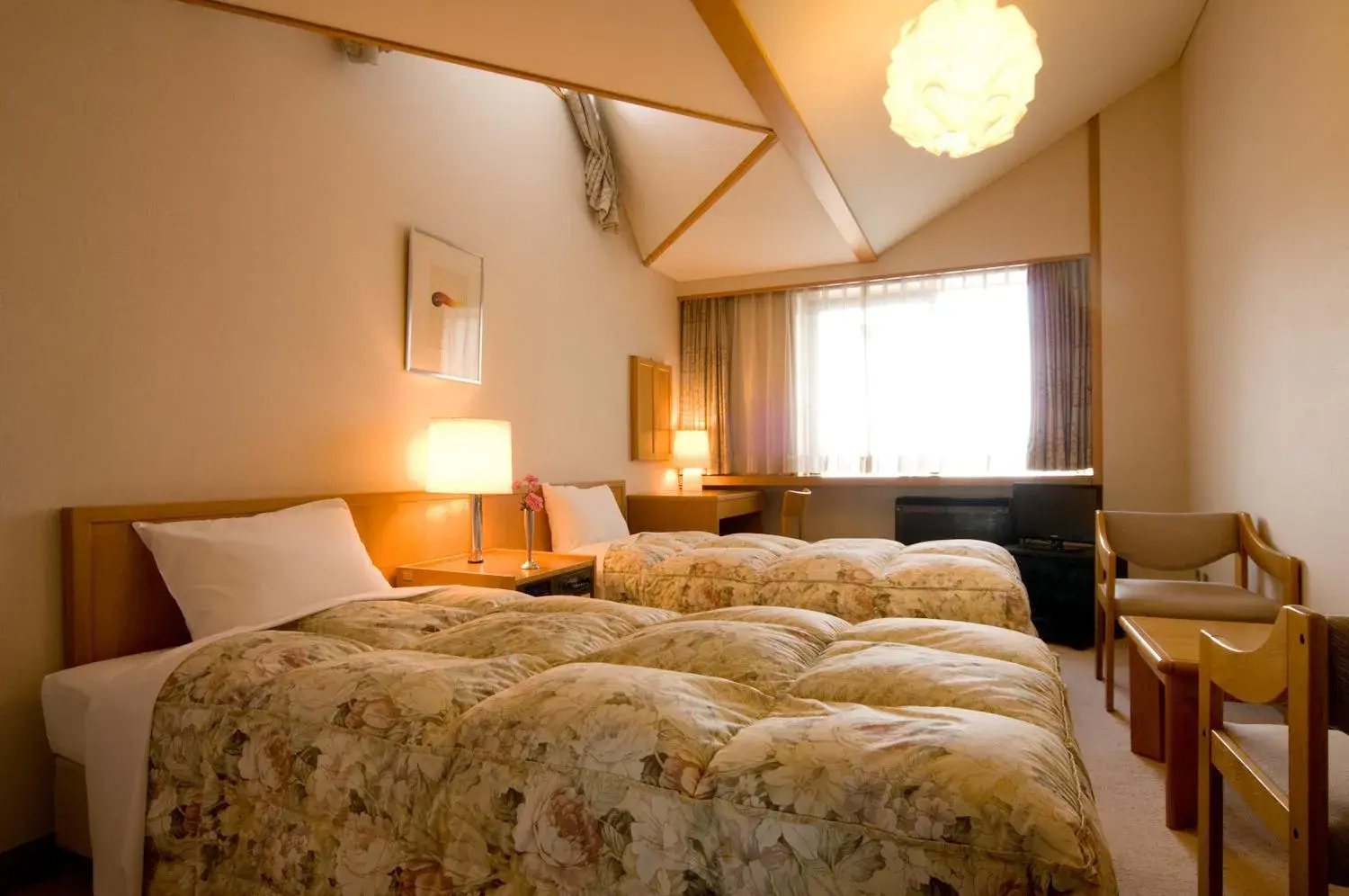 Twin Room with Private Bathroom - single occupancy in Kasuga no Mori Twin Room with Private Bathroom - single occupancy in Kasuga no Mori