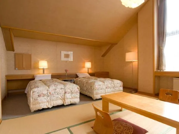 Photo of the whole room in Kasuga no Mori