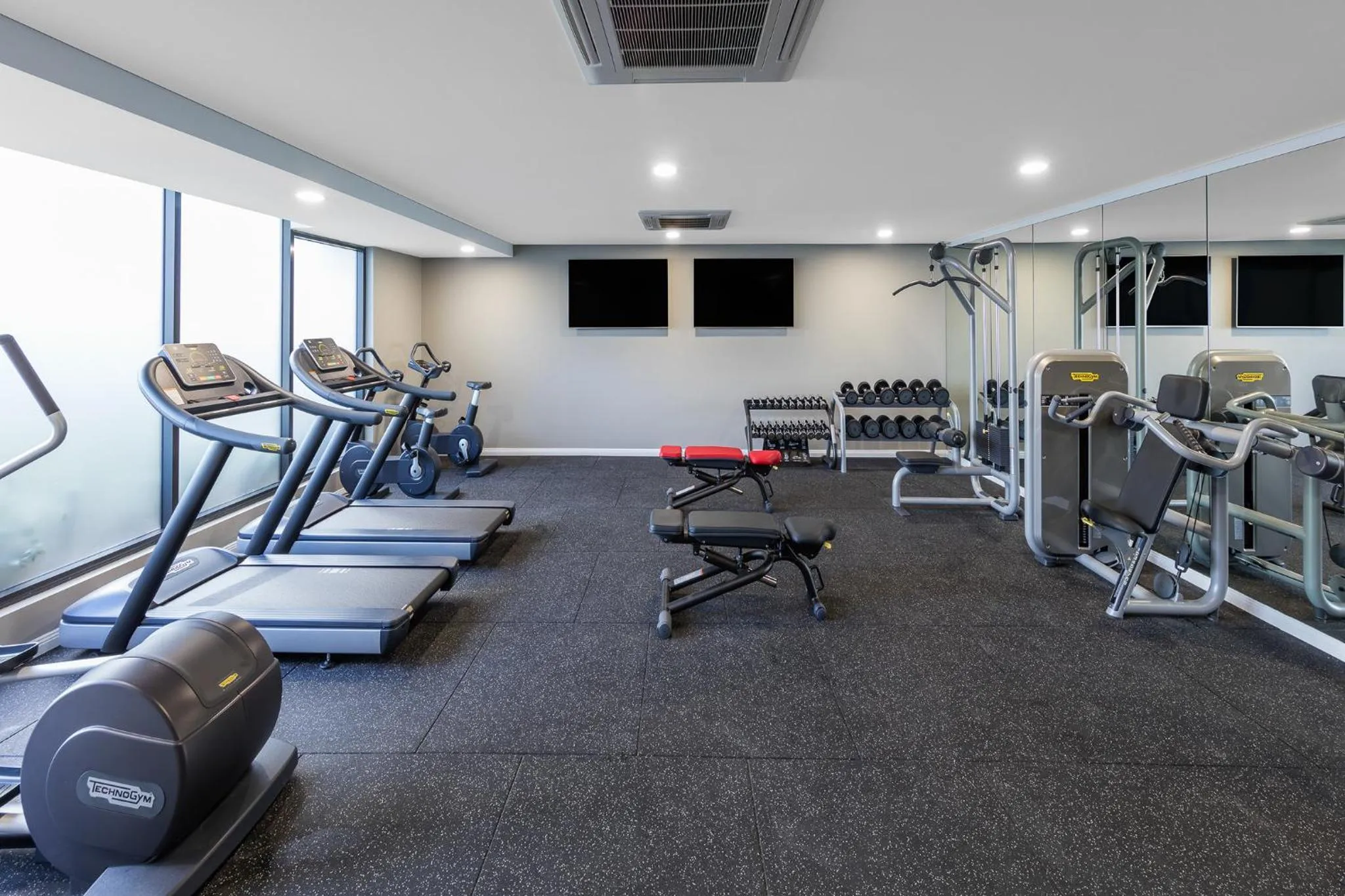 Fitness centre/facilities in Meriton Suites Coward Street, Mascot
