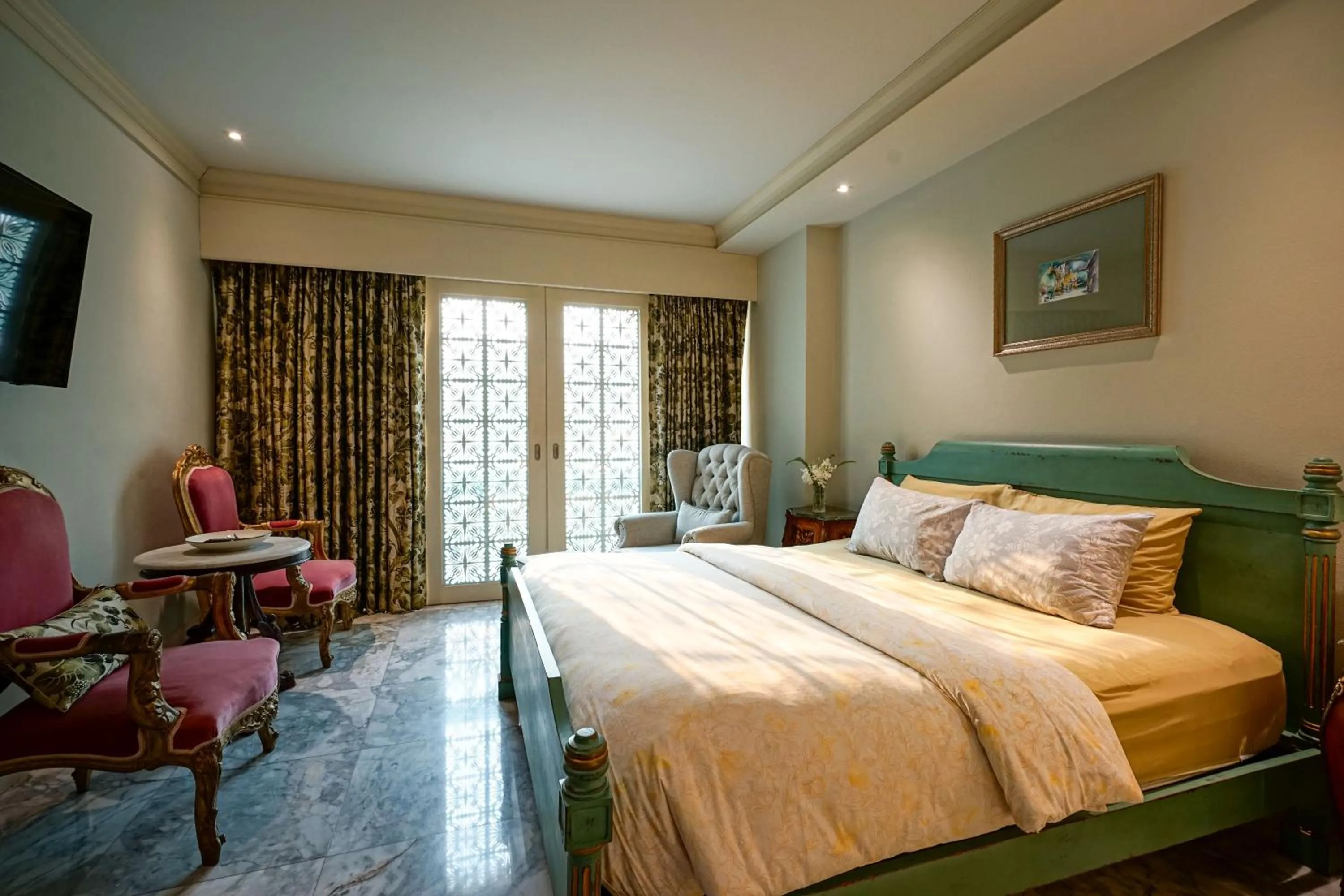 Bedroom, Bed in At Pingnakorn Riverside