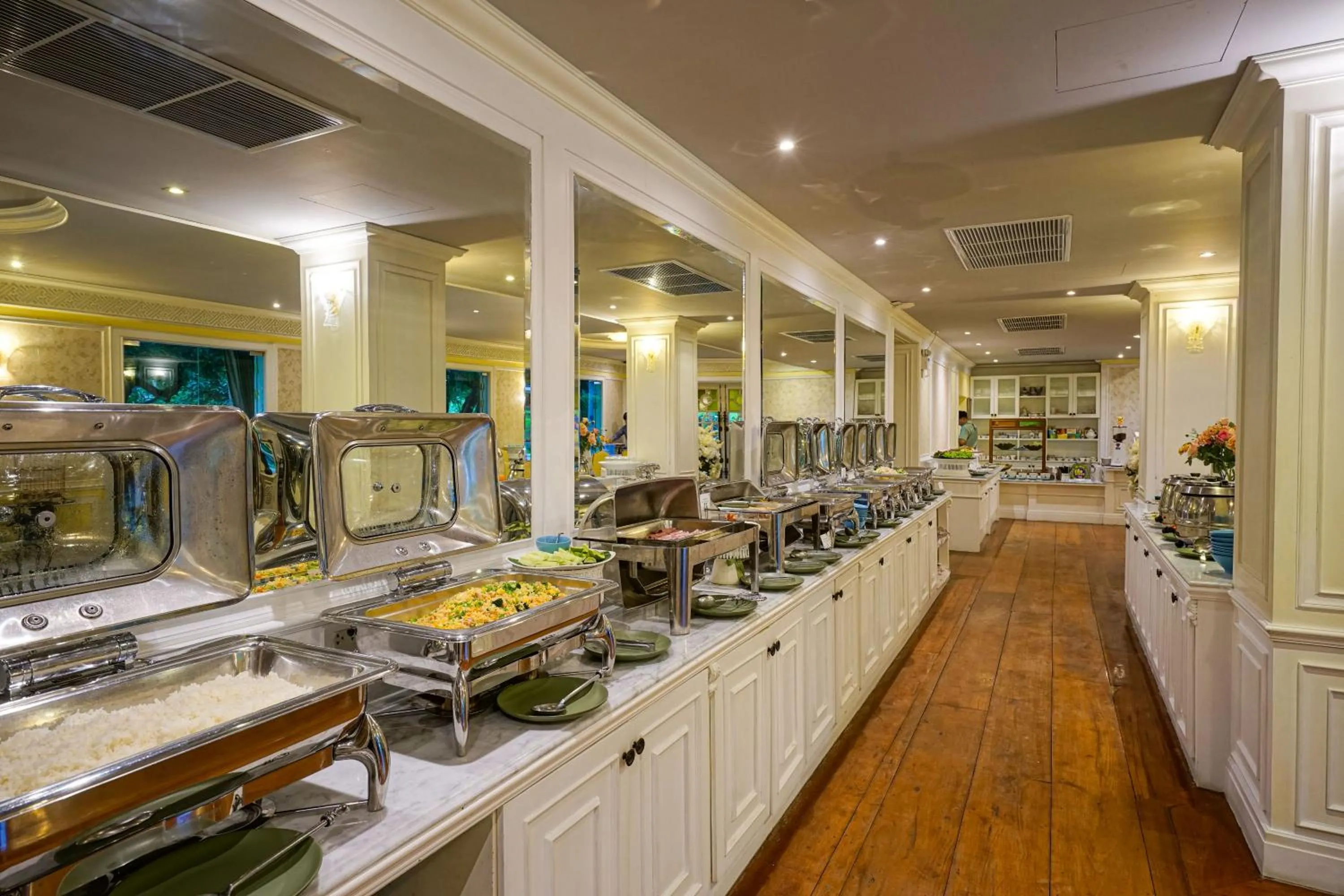 Breakfast in At Pingnakorn Riverside