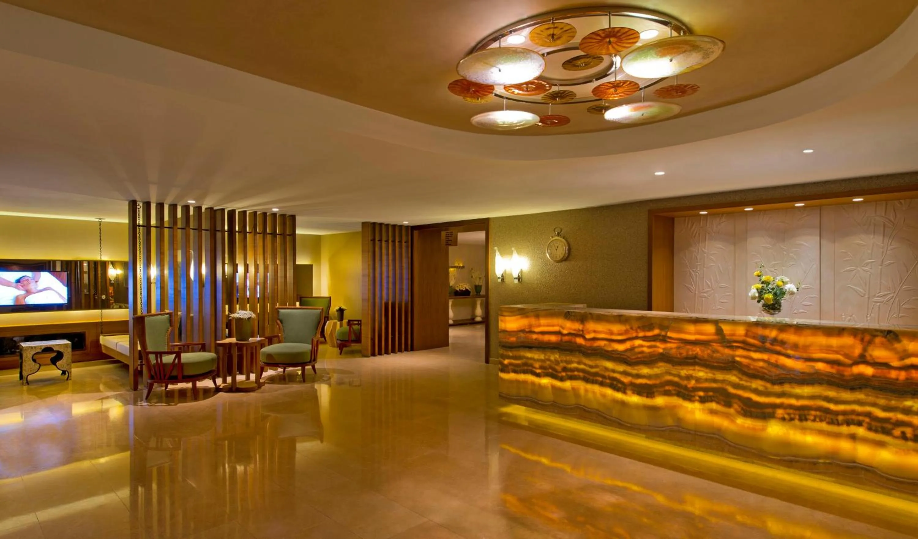 Spa and wellness centre/facilities in Titanic Deluxe Lara