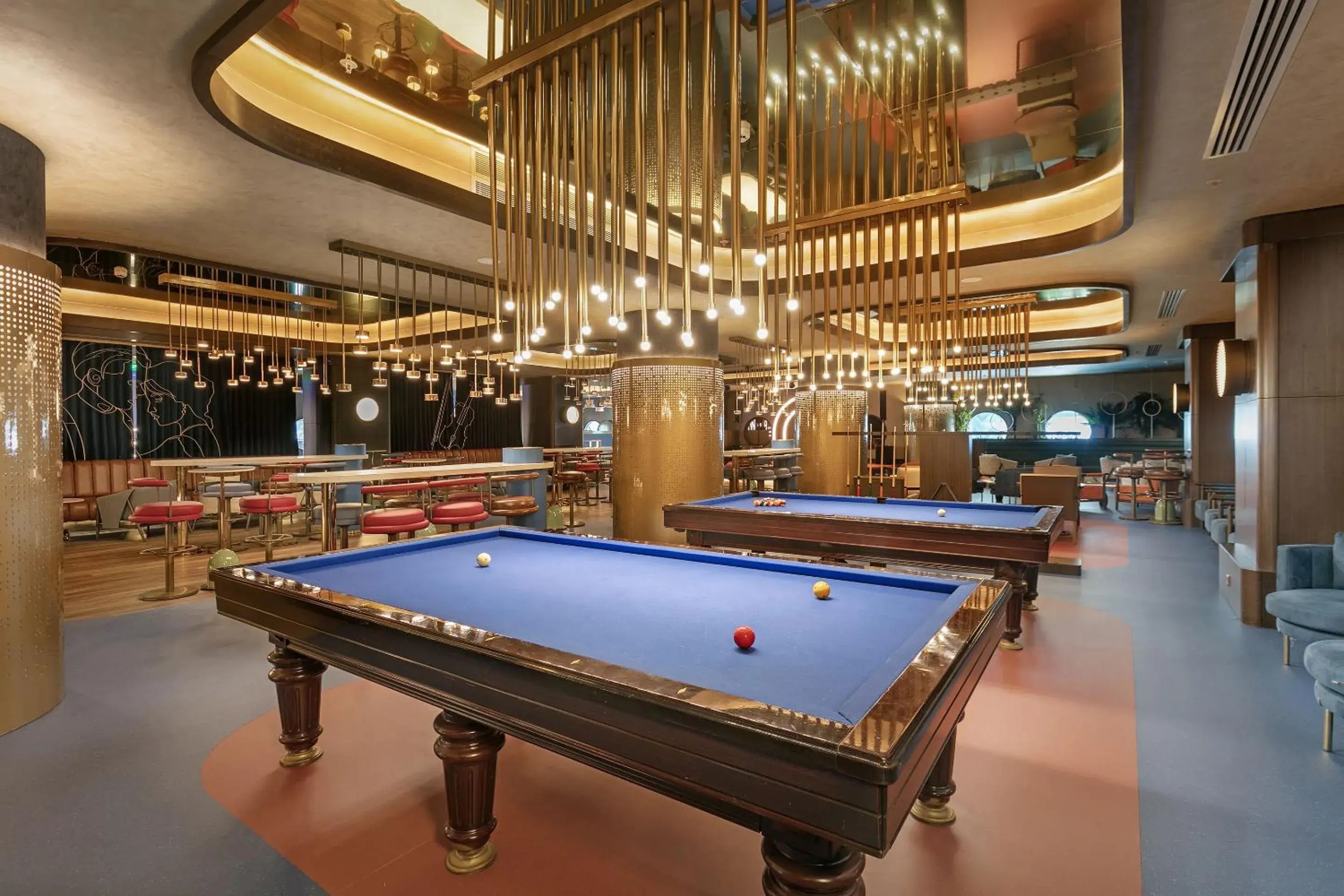 Billiard, Billiards in Titanic Deluxe Lara