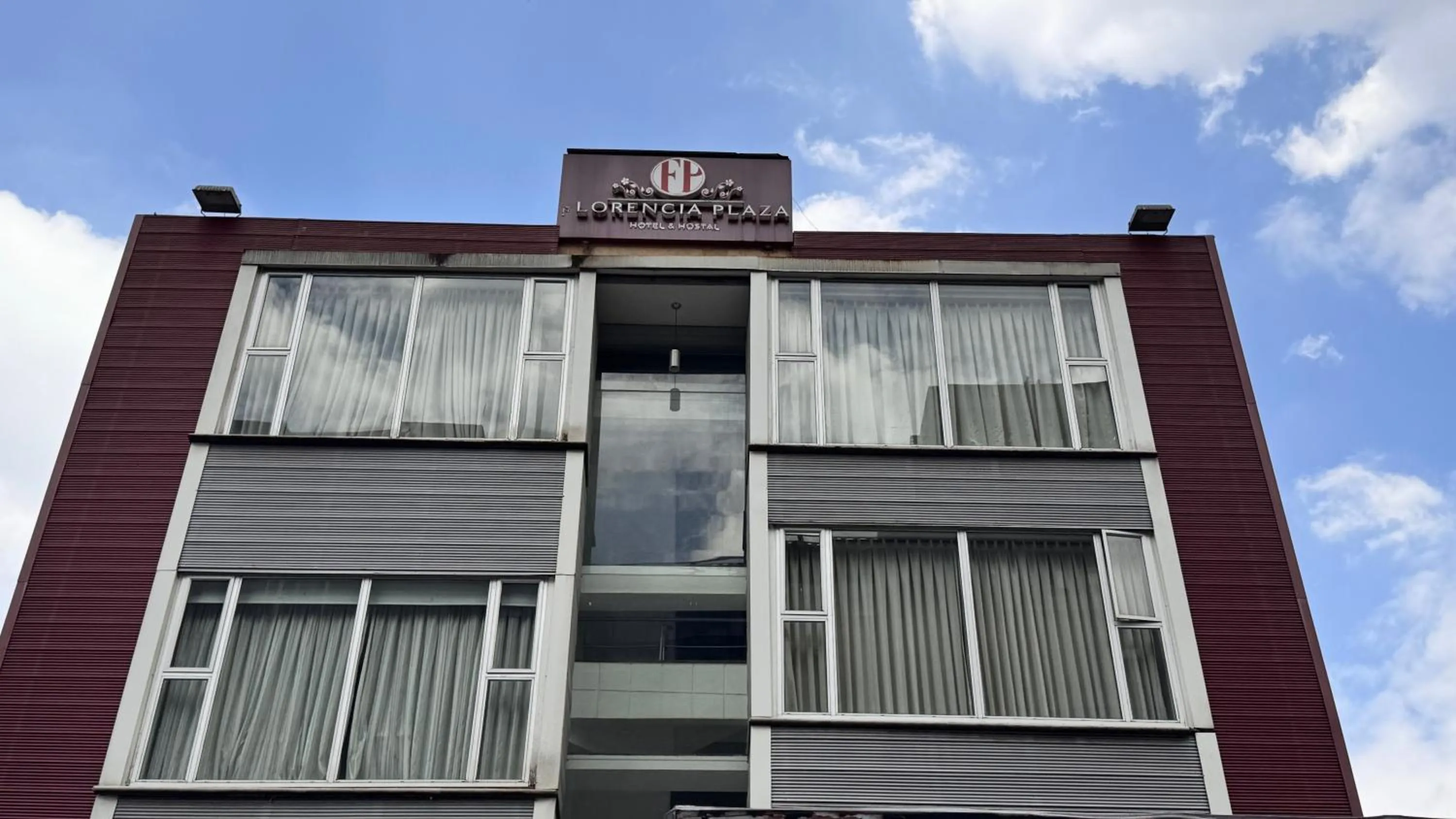 Facade/entrance in Hotel Florencia Plaza