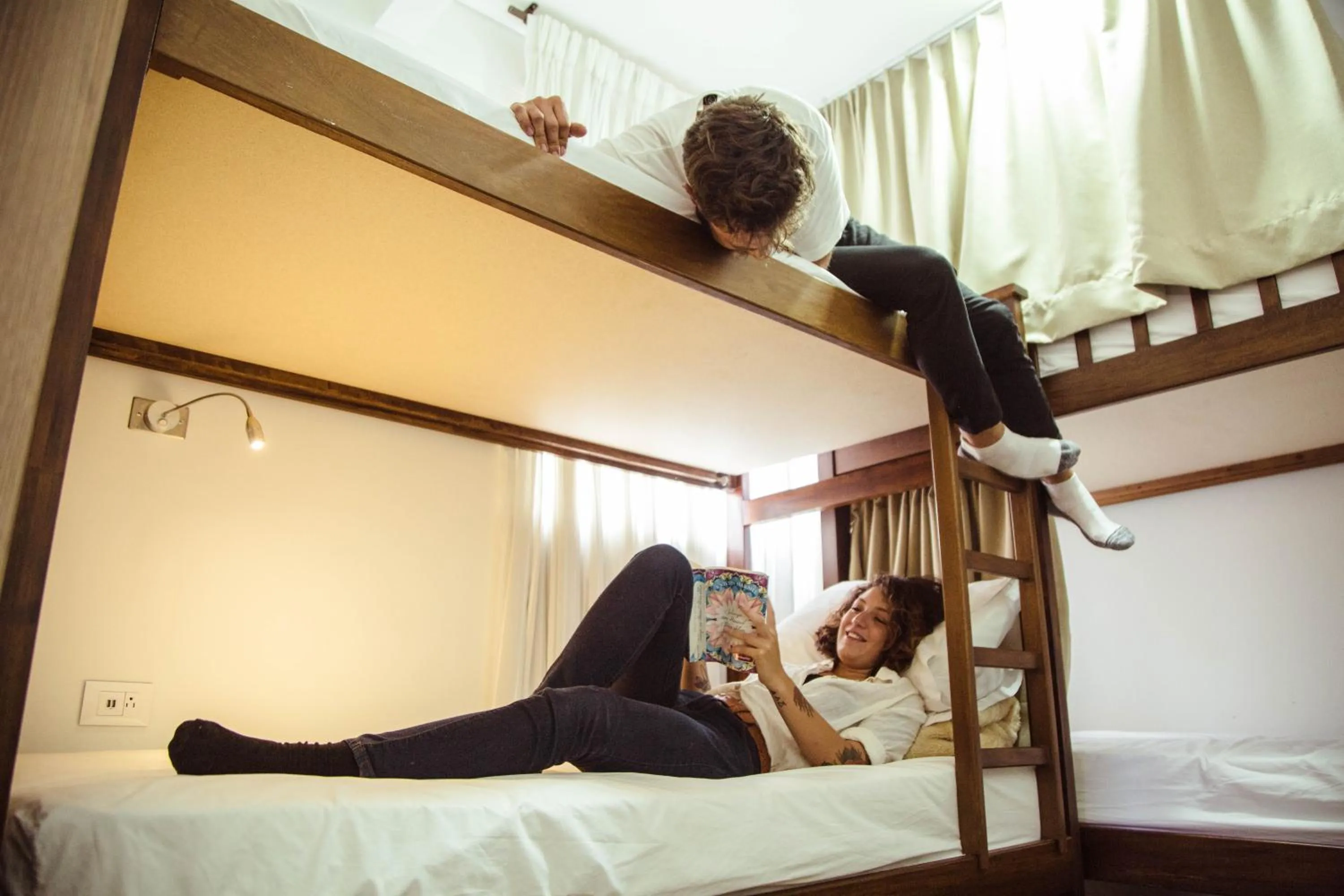 People, Bed in Hotel Florencia Plaza