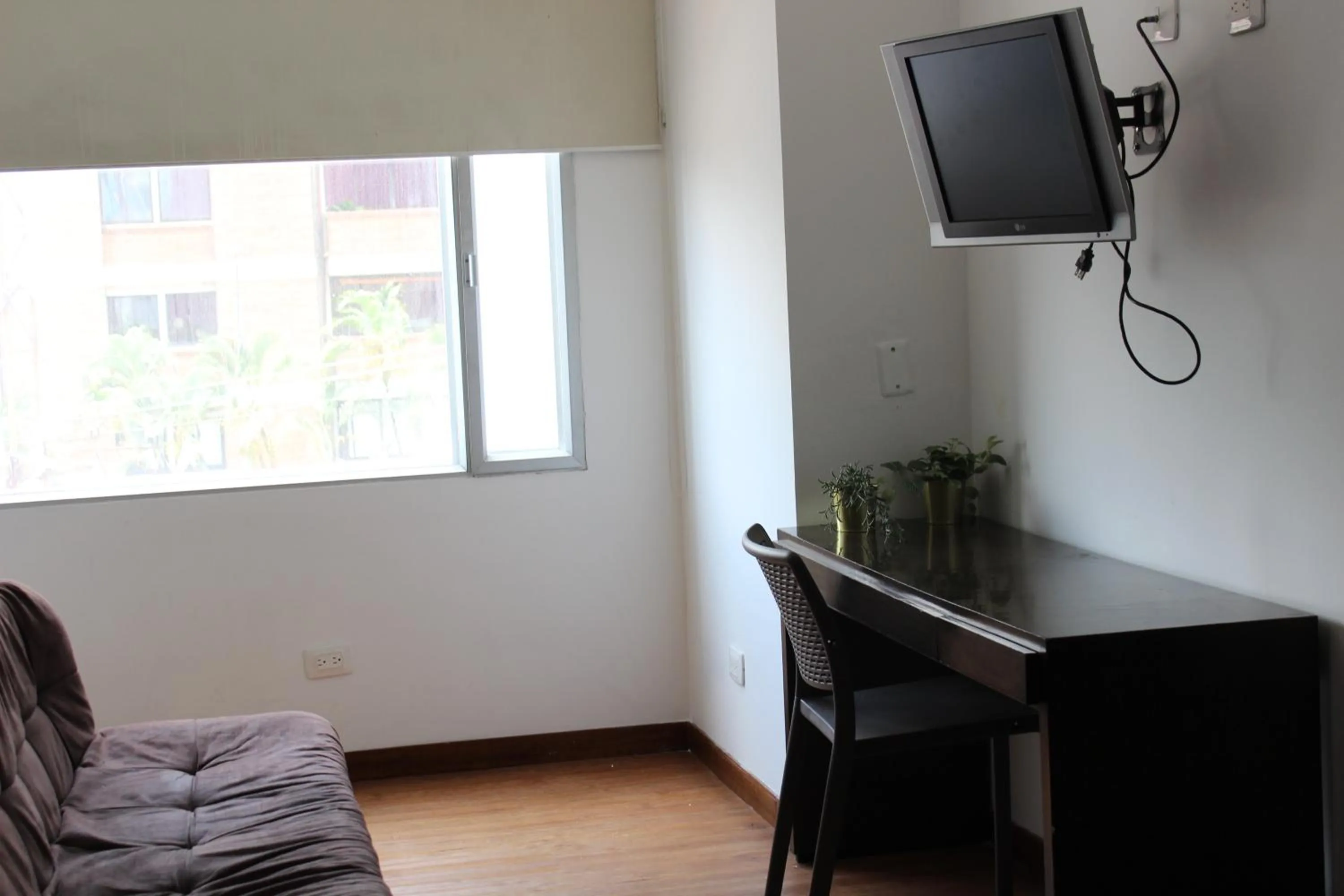 TV and multimedia in Hotel Florencia Plaza