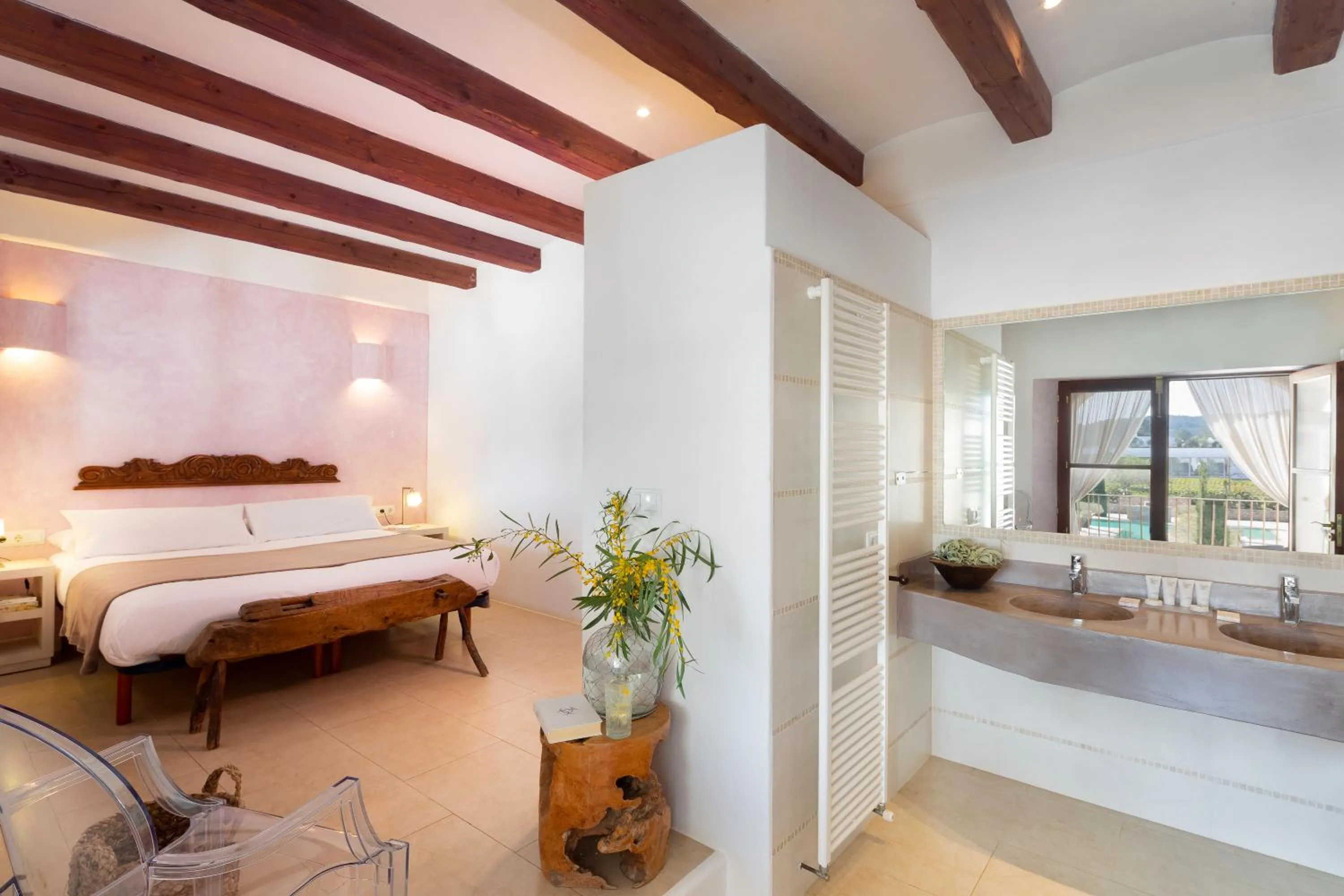 Bed in Ca Na Xica - Hotel & Spa