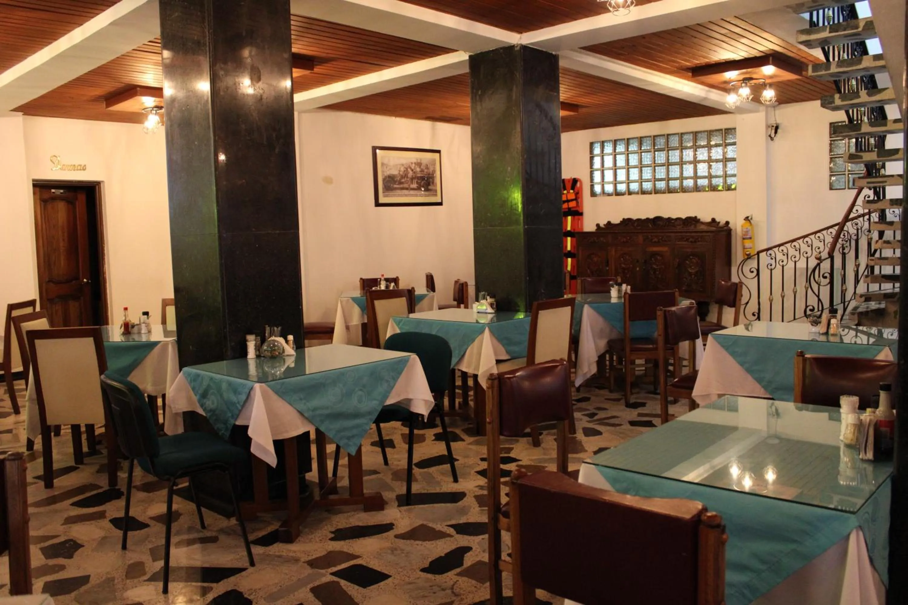 Breakfast in El Gran Hotel de Pereira