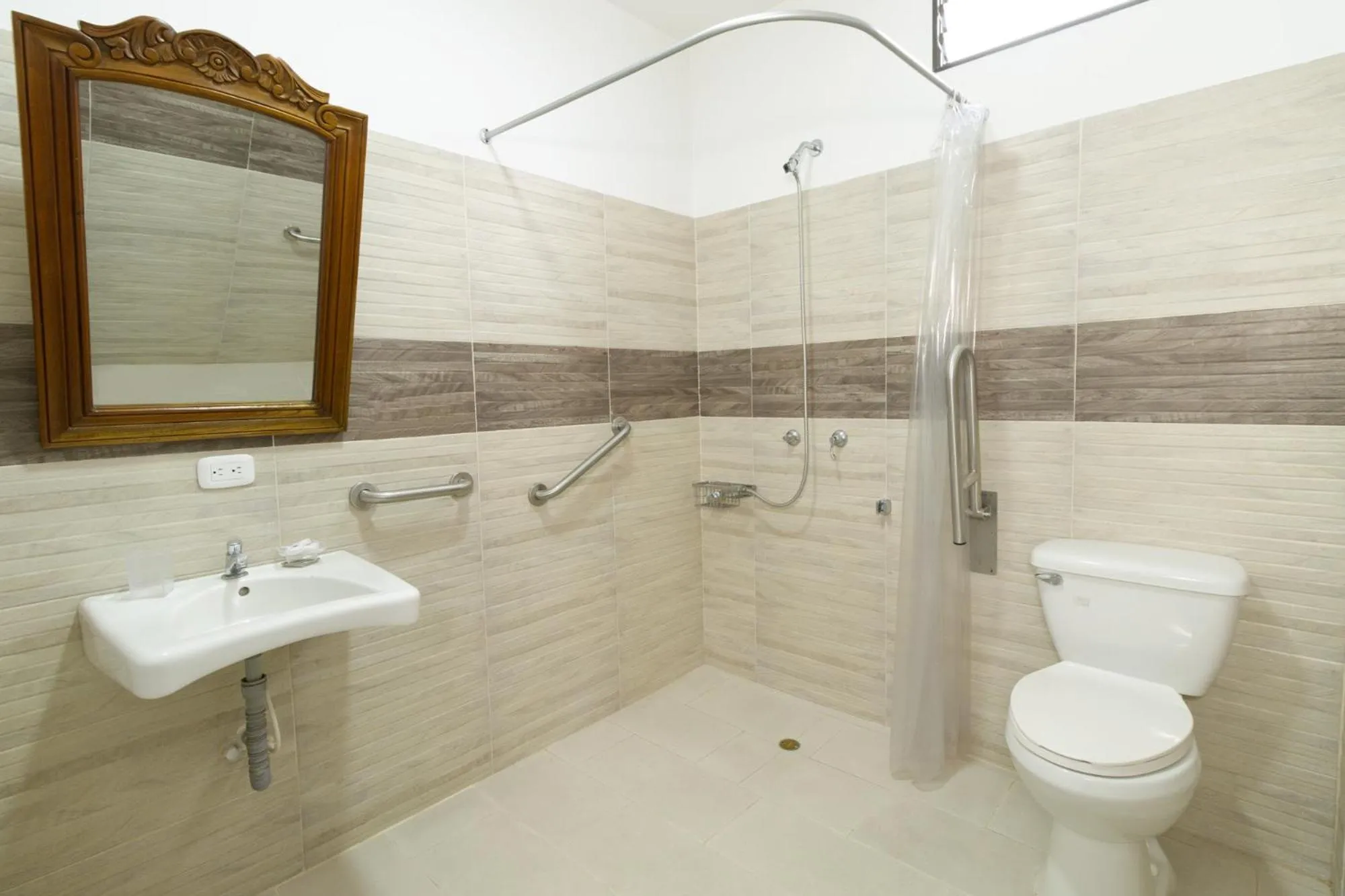 Toilet in El Gran Hotel de Pereira