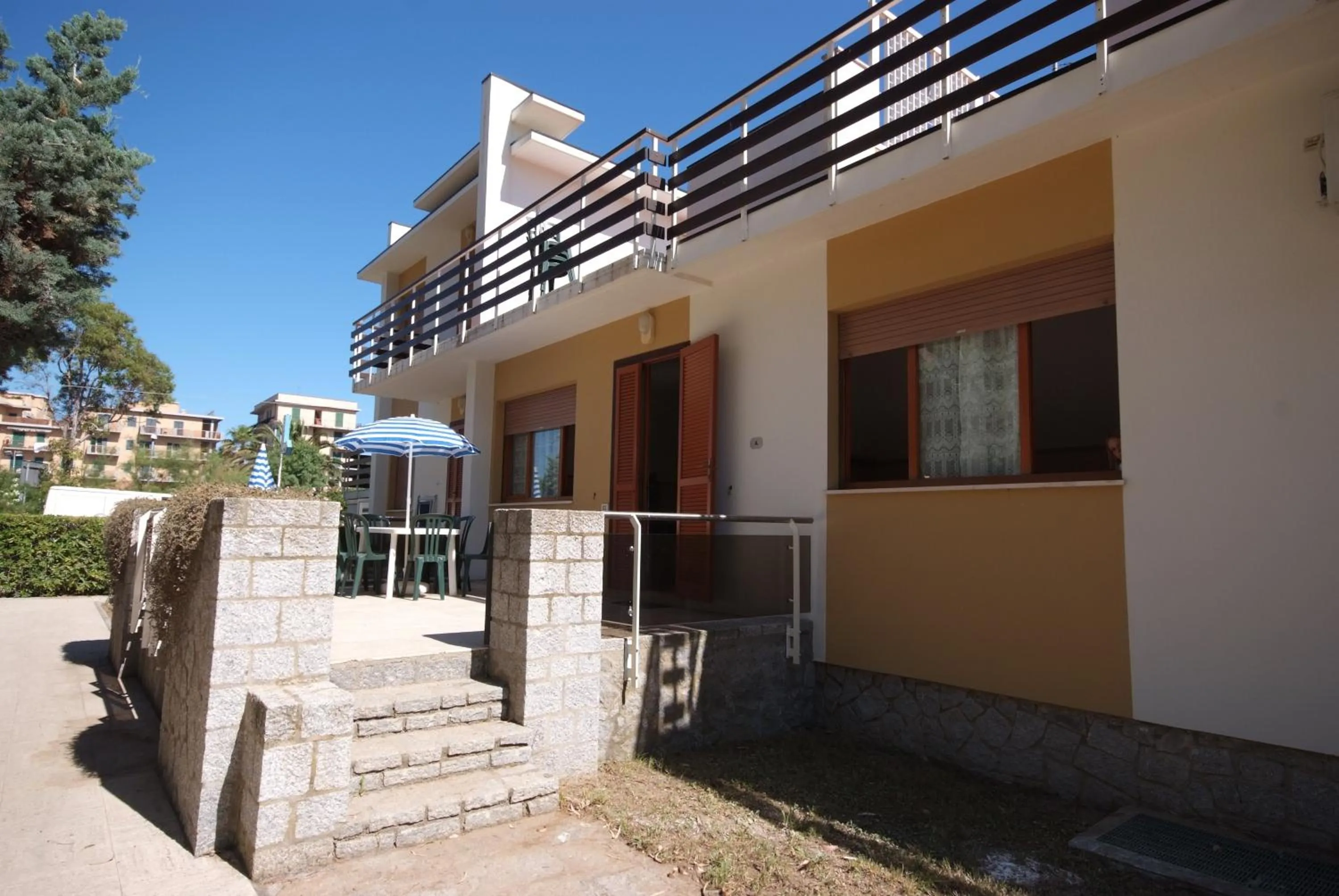 Facade/entrance in Residence Elite