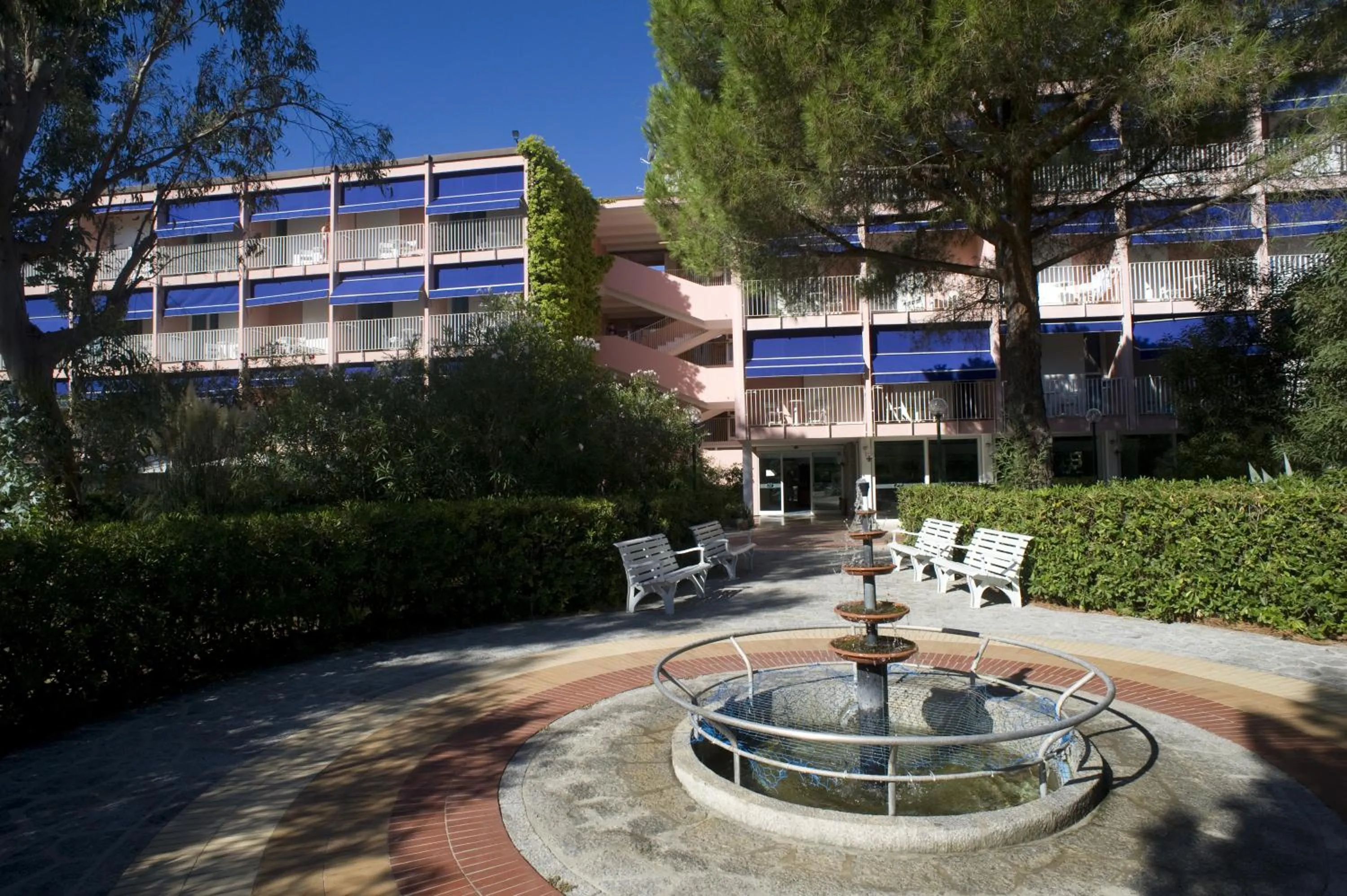 Facade/entrance in Residence Elite