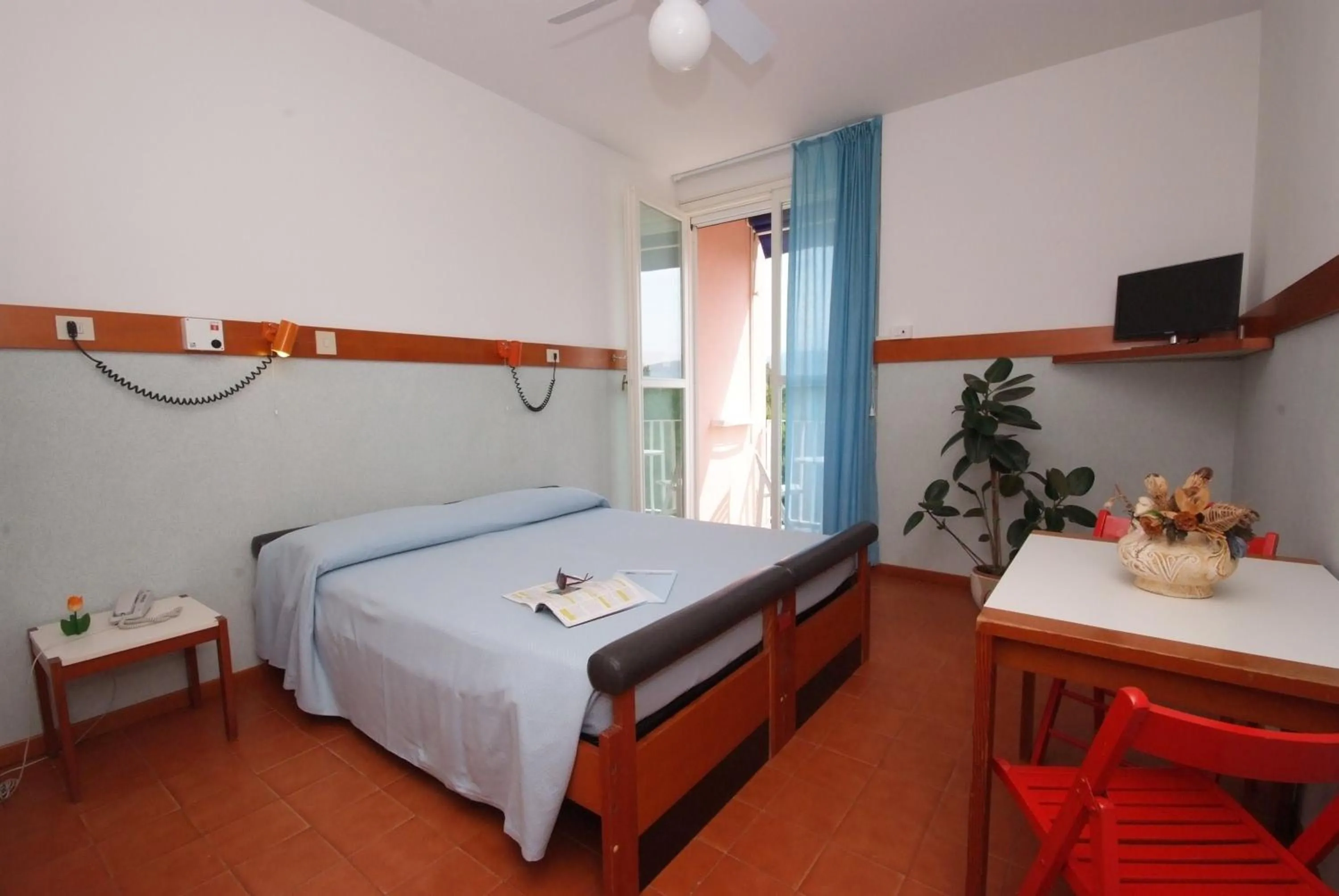 Bedroom, Bed in Residence Elite