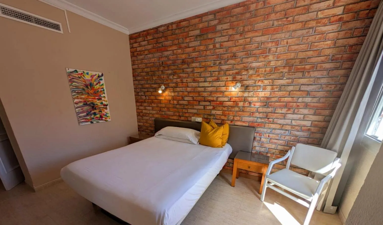 Bed in Hostal Mar del Plata