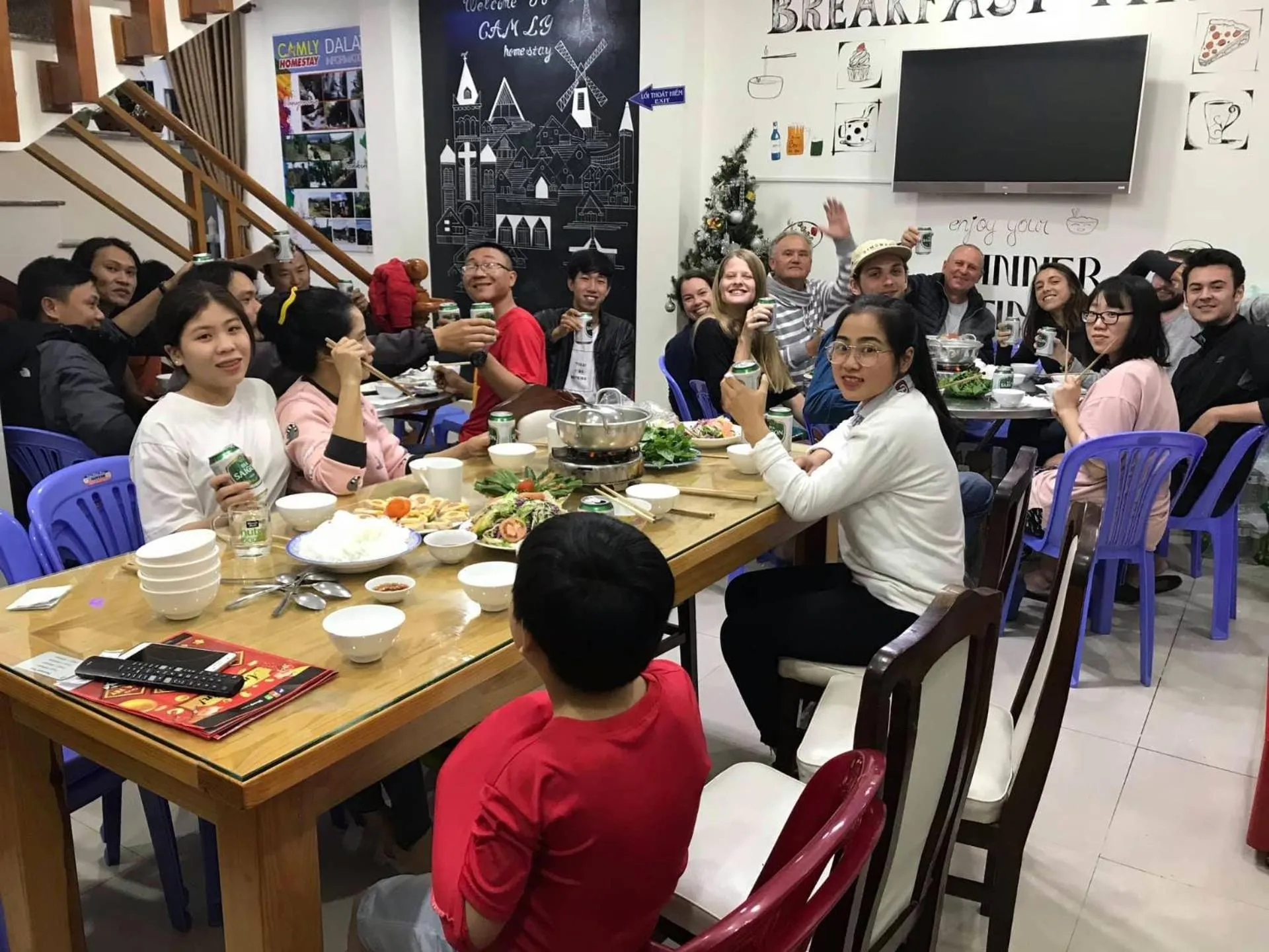 People in Cam Ly Homestay