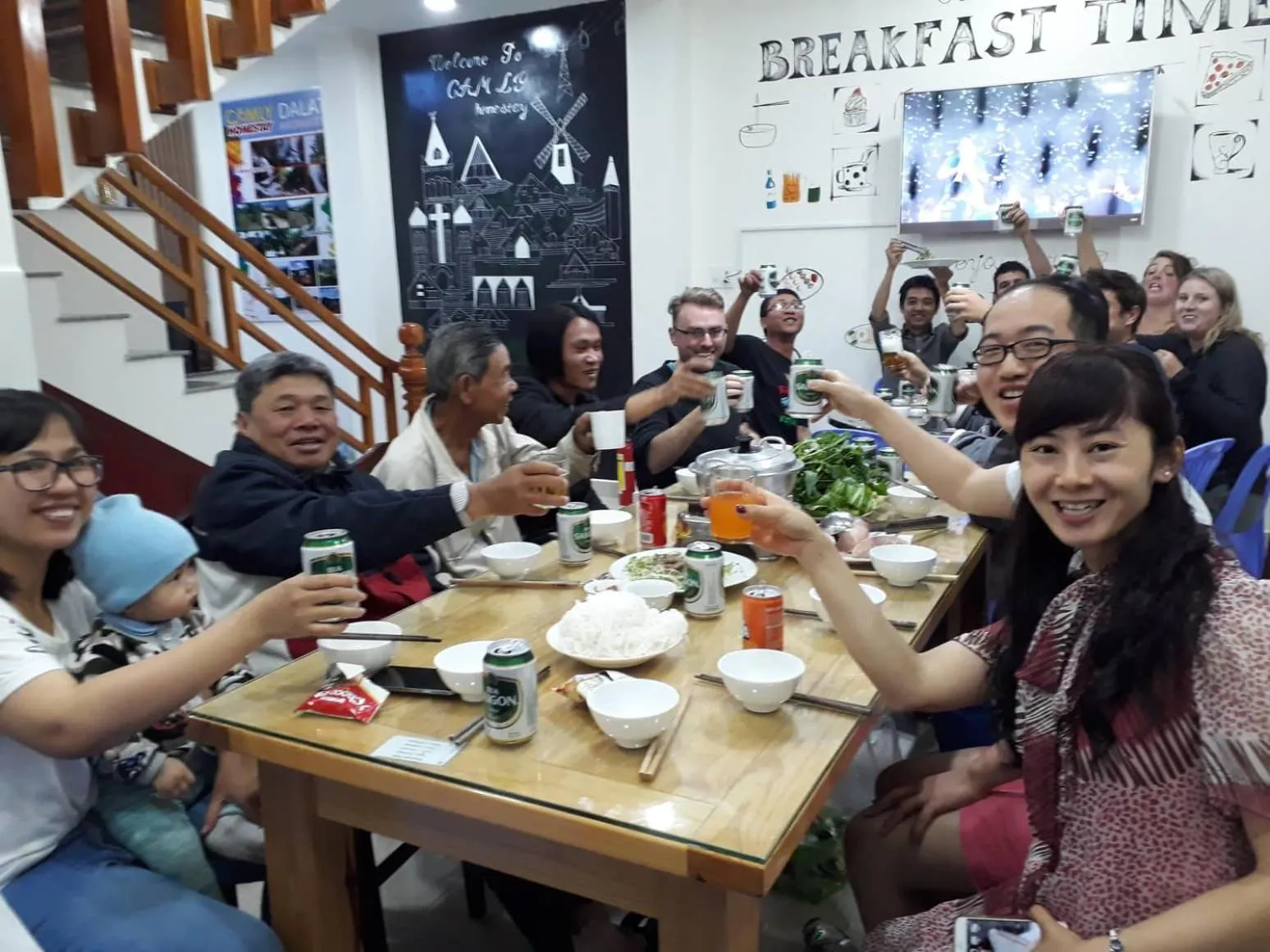 People in Cam Ly Homestay