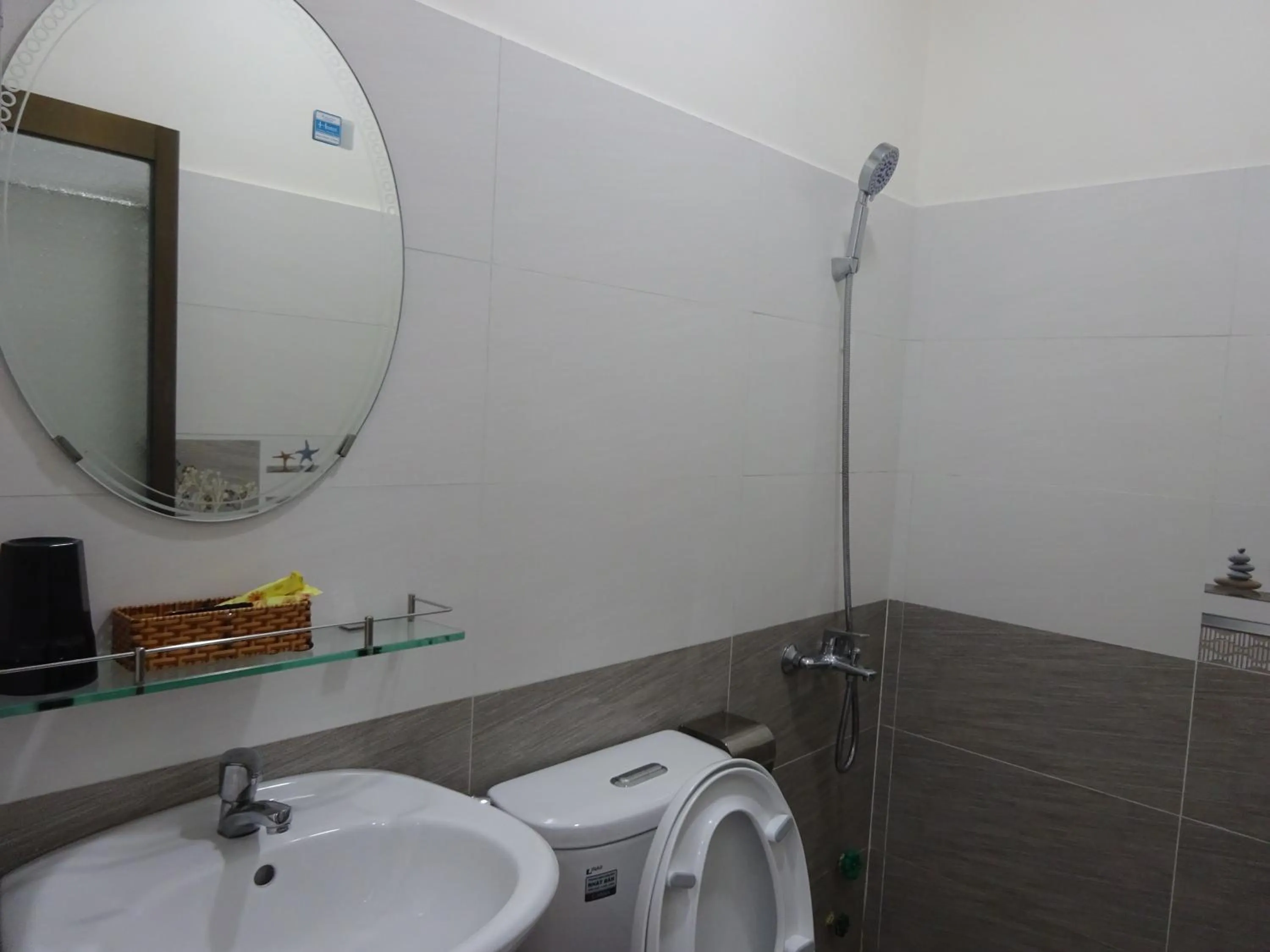 Bathroom in Cam Ly Homestay