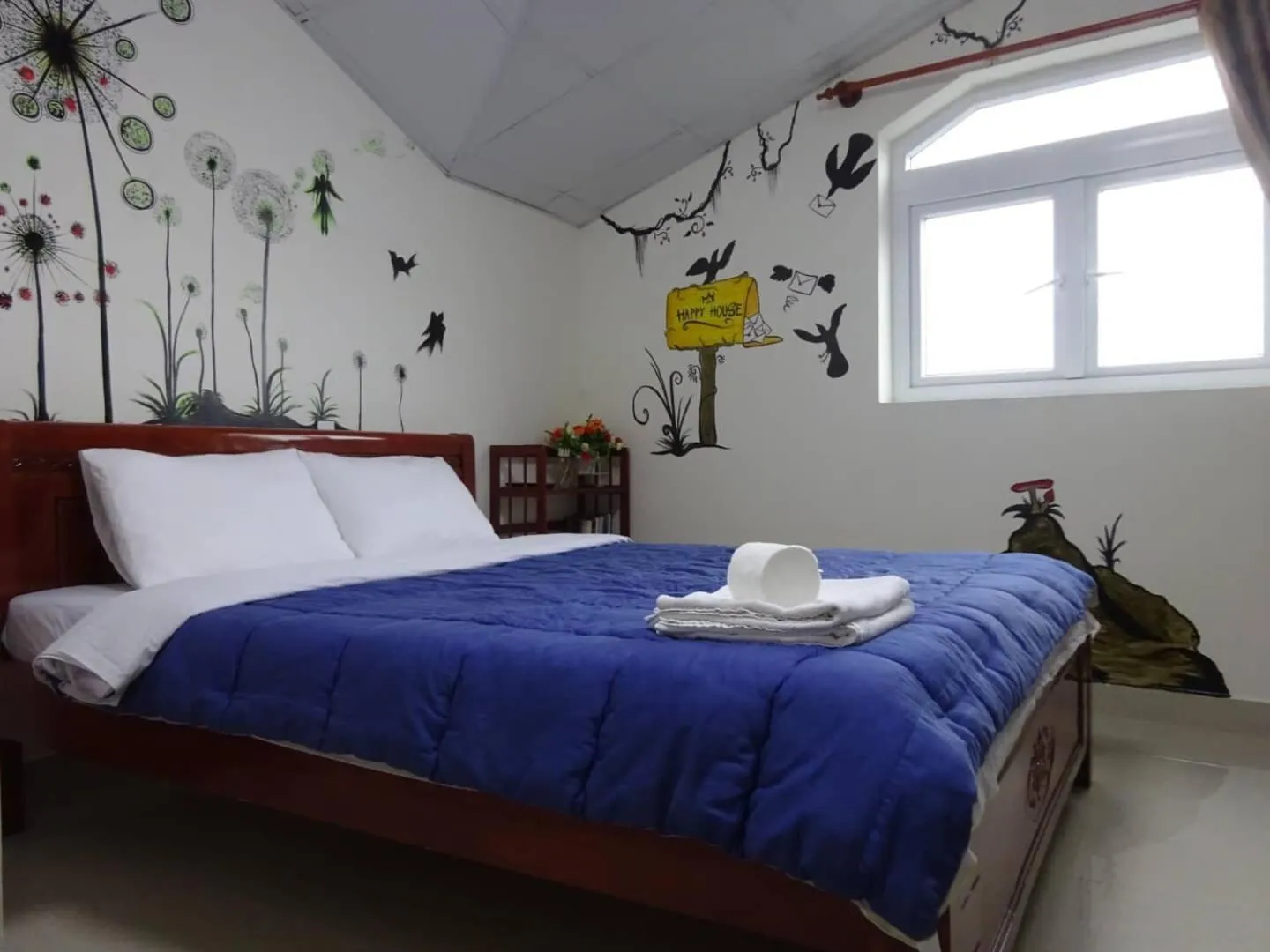Photo of the whole room, Bed in Cam Ly Homestay