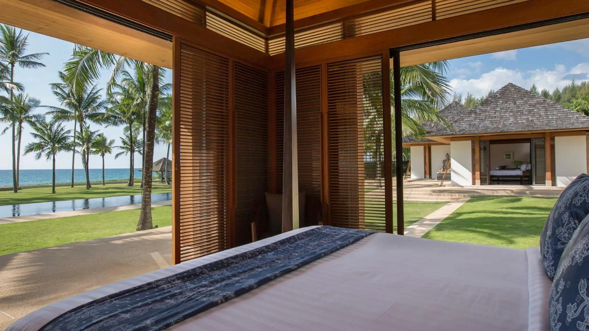 Bed in Jivana Beach Villas