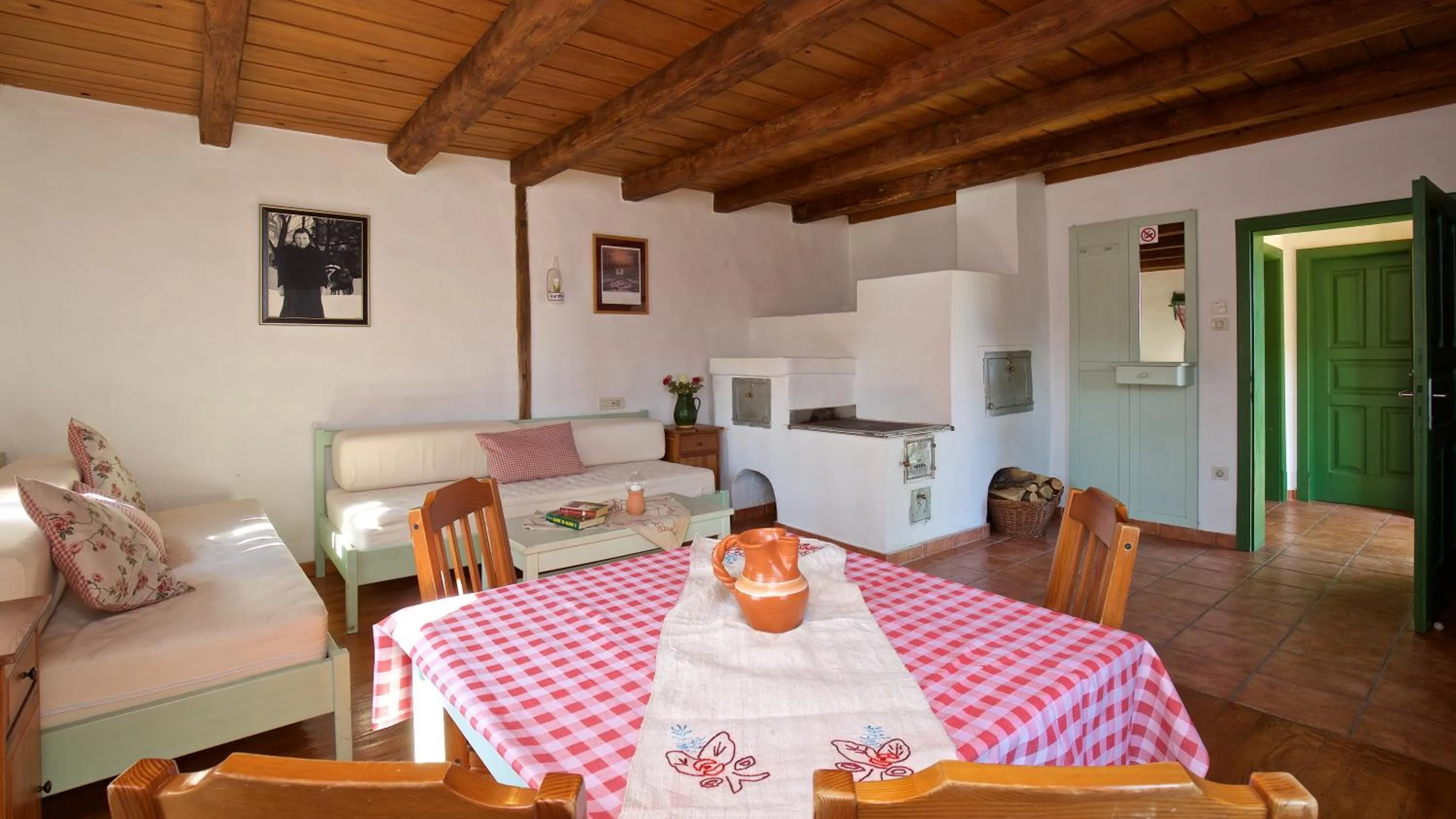 Living room in Winery, Restaurant & Pension Vuglec Breg