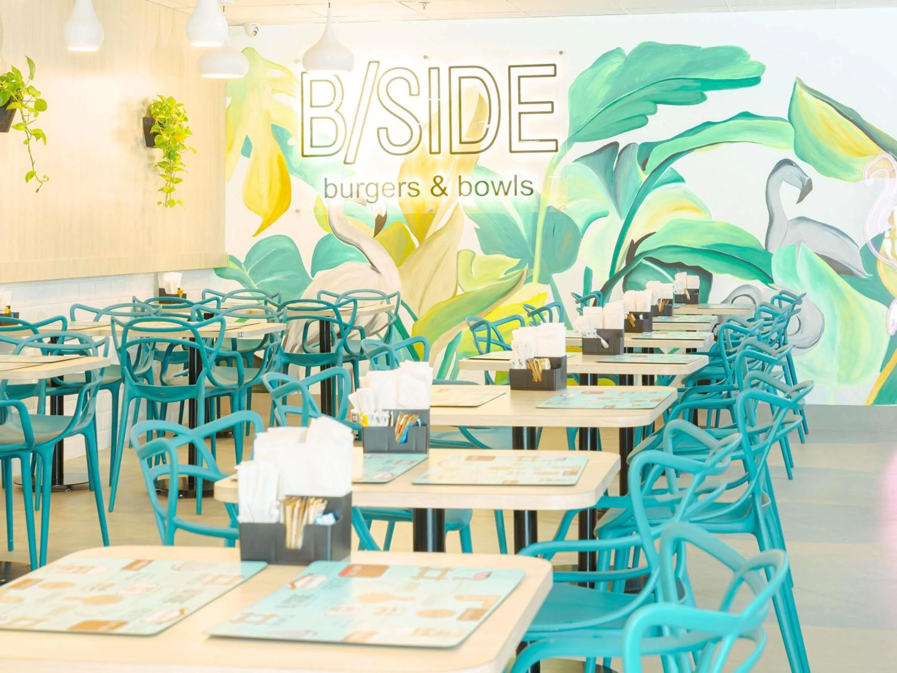 Restaurant/places to eat in ibis Styles Goiania Marista