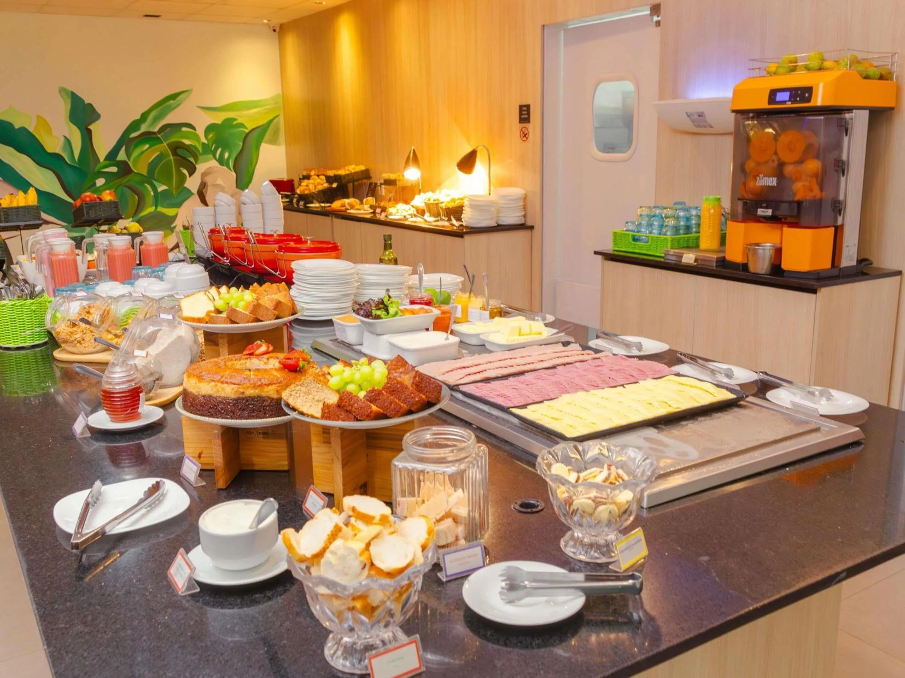 Breakfast in ibis Styles Goiania Marista