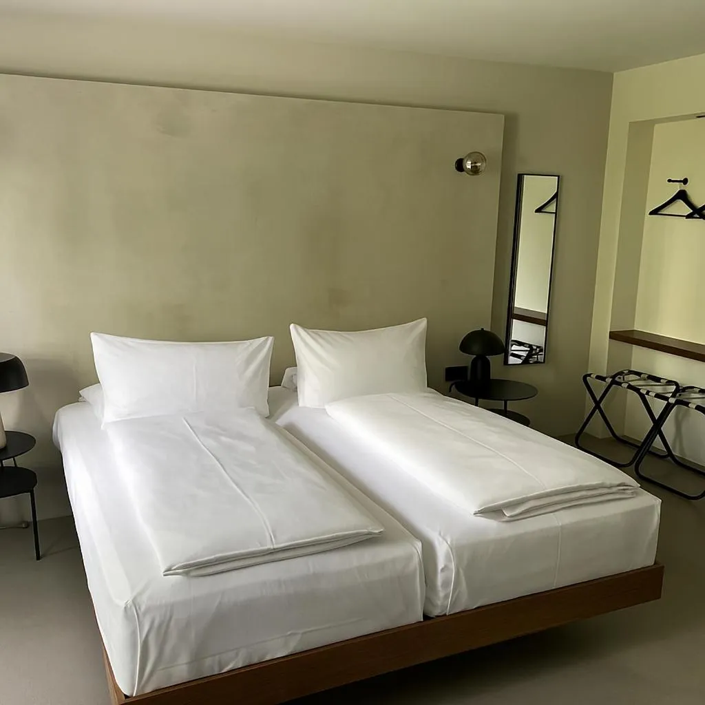 Bed in Hotel Mons am Goetheplatz