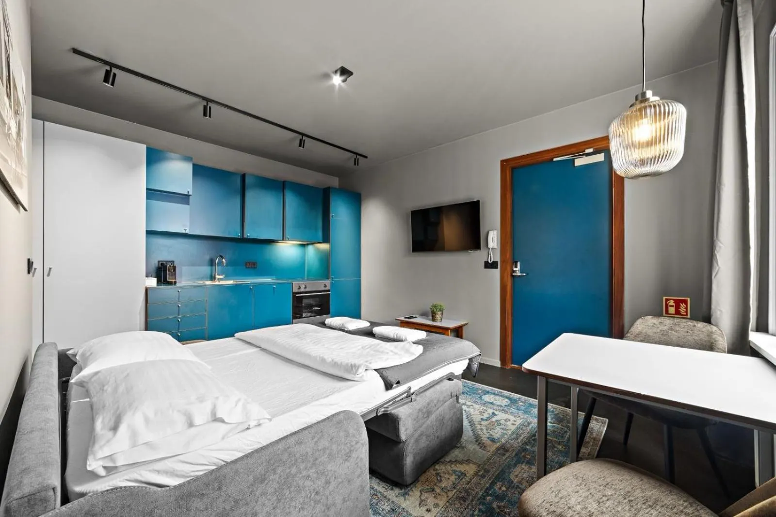 Photo of the whole room, Bed in Astro Apartments