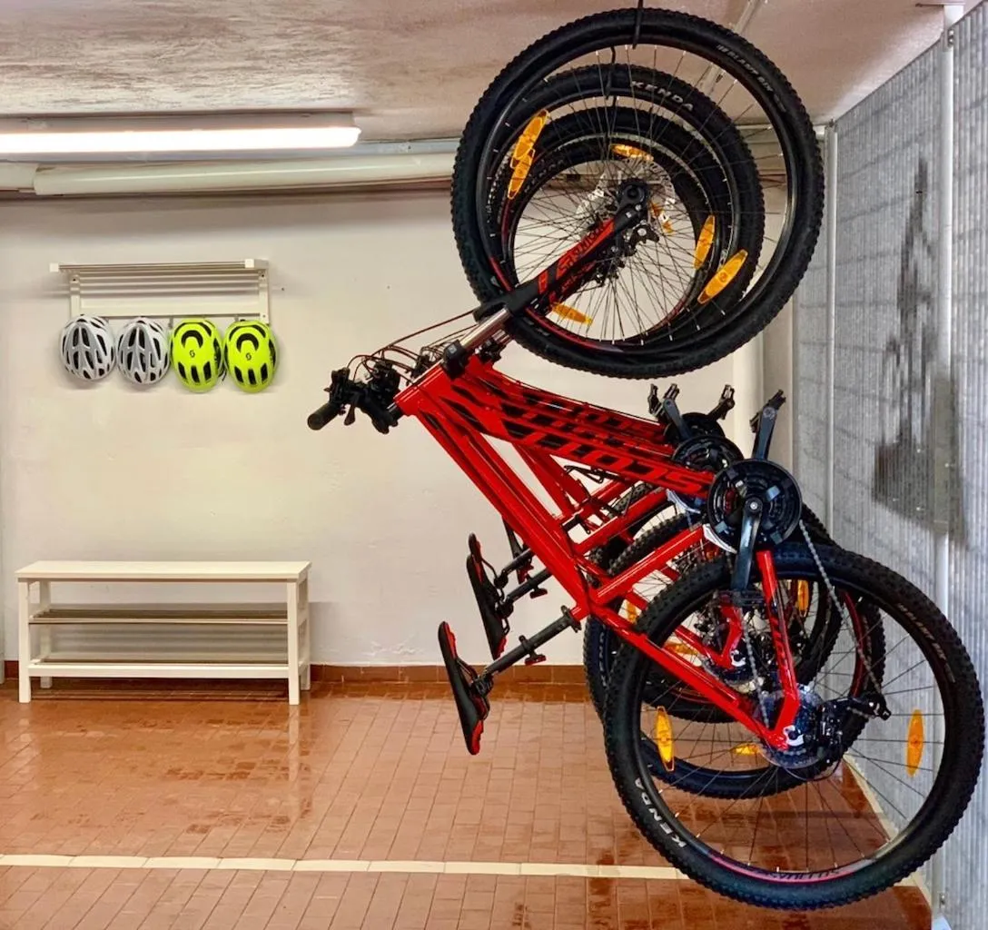 Cycling in Hotel Brescia