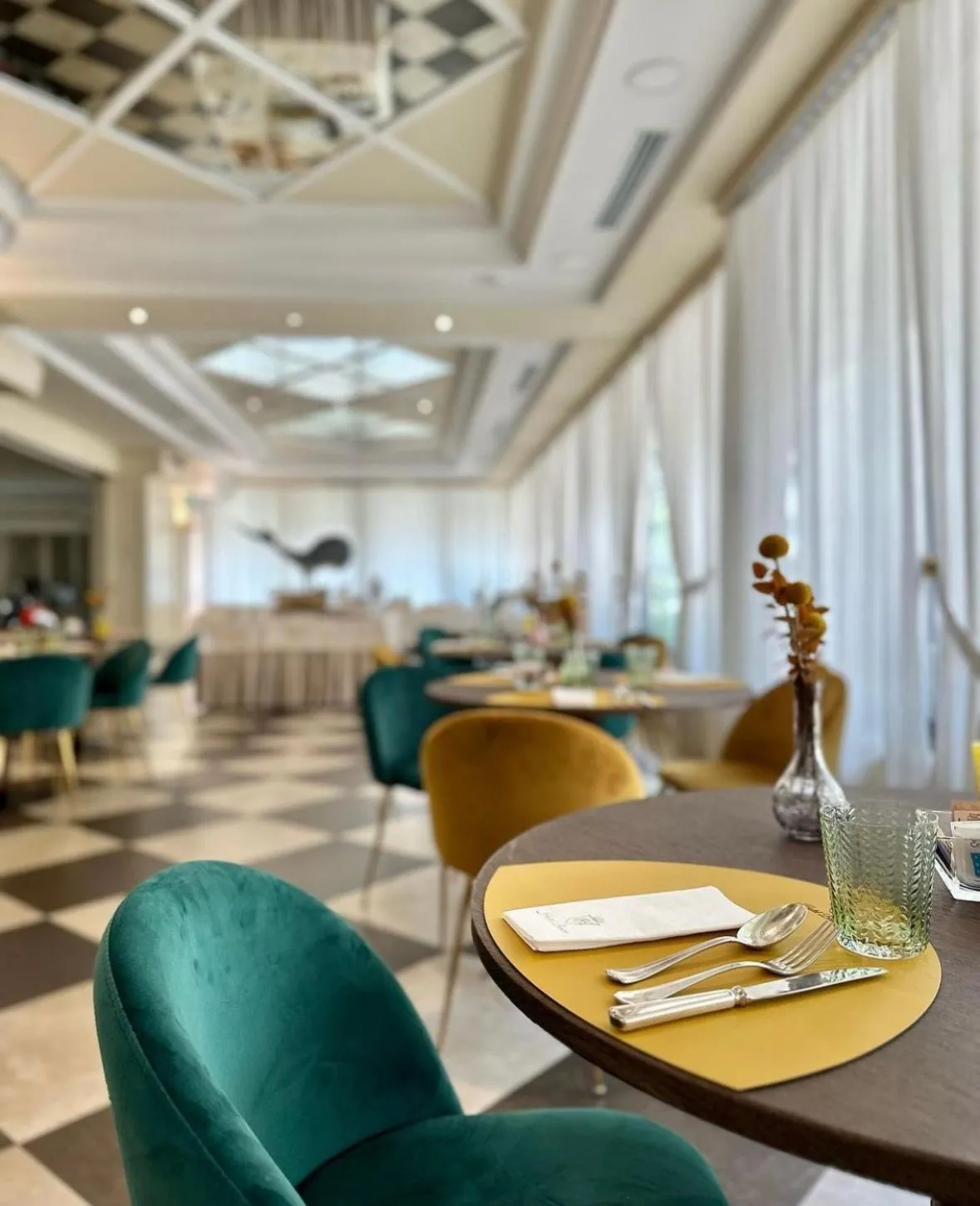 Buffet breakfast in Hotel Brescia