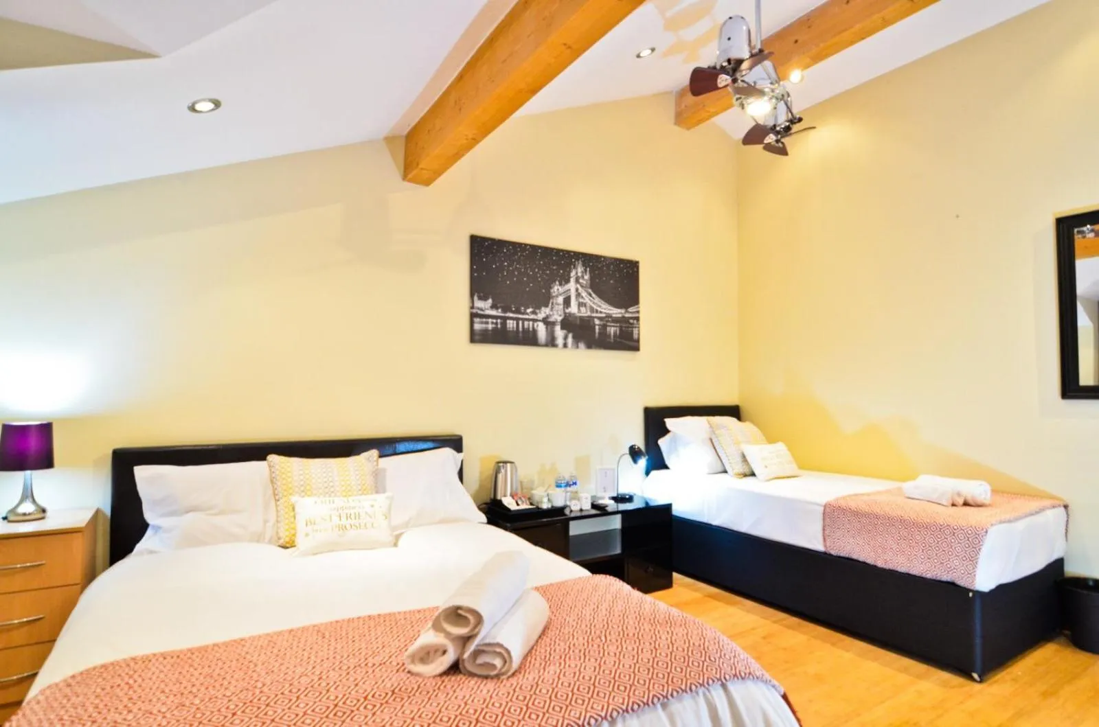 Bed in Thames View House Surrey Quays