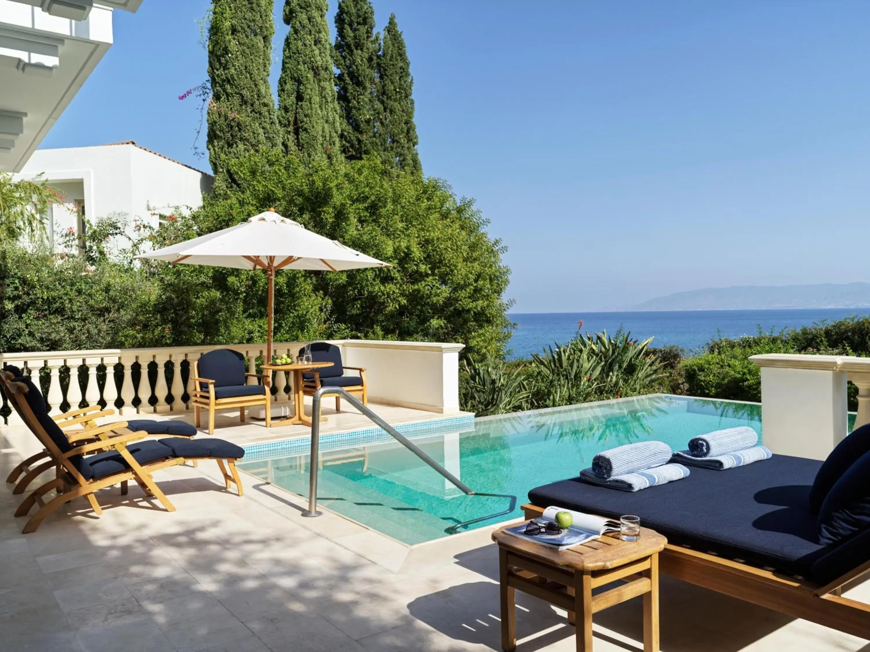 Photo of the whole room in Anassa Photo of the whole room in Anassa