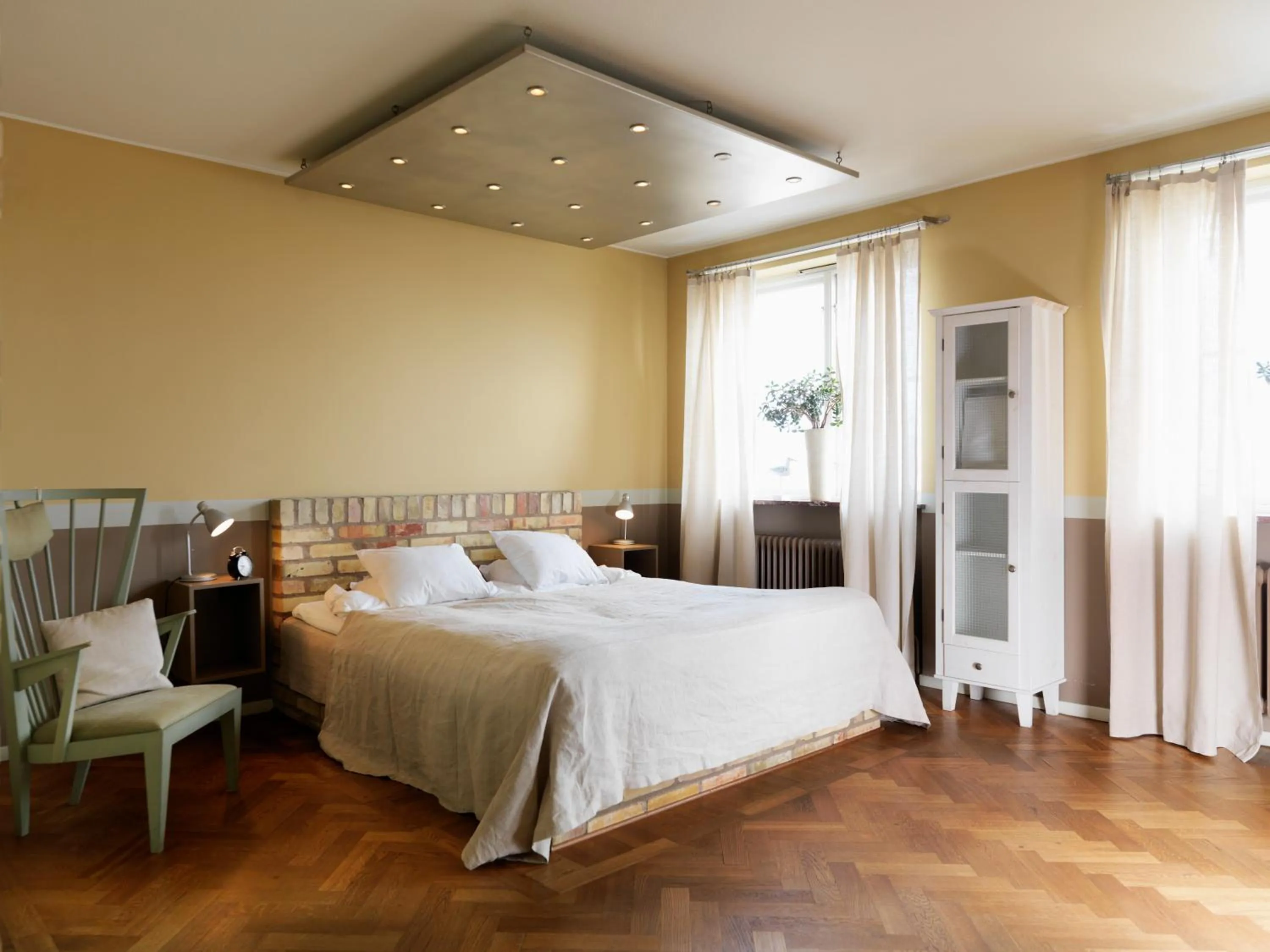 Bed in Maritim Hotell & Krog