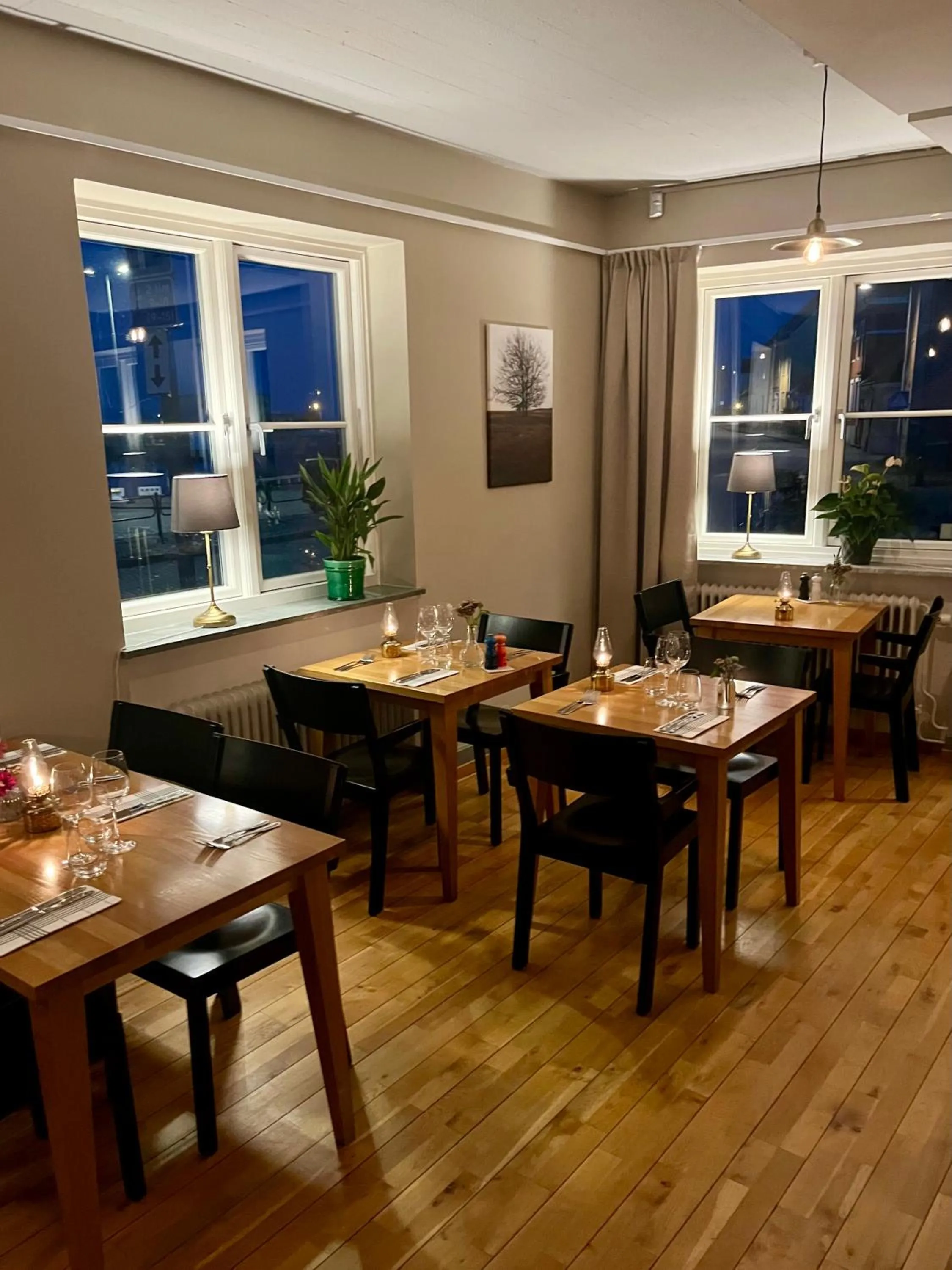 Restaurant/places to eat in Maritim Hotell & Krog