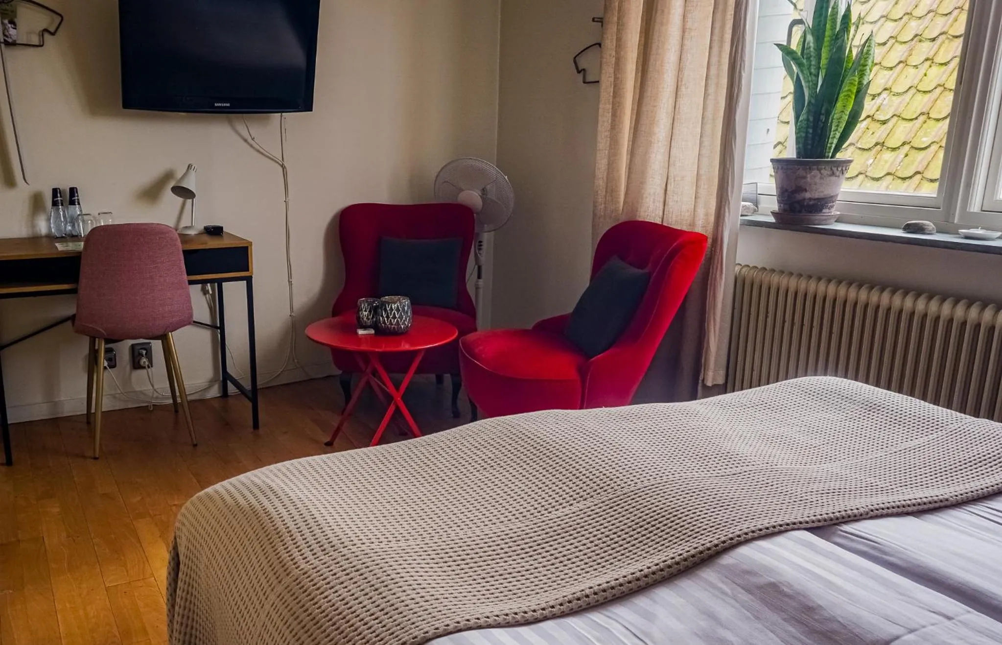 Bed in Maritim Hotell & Krog