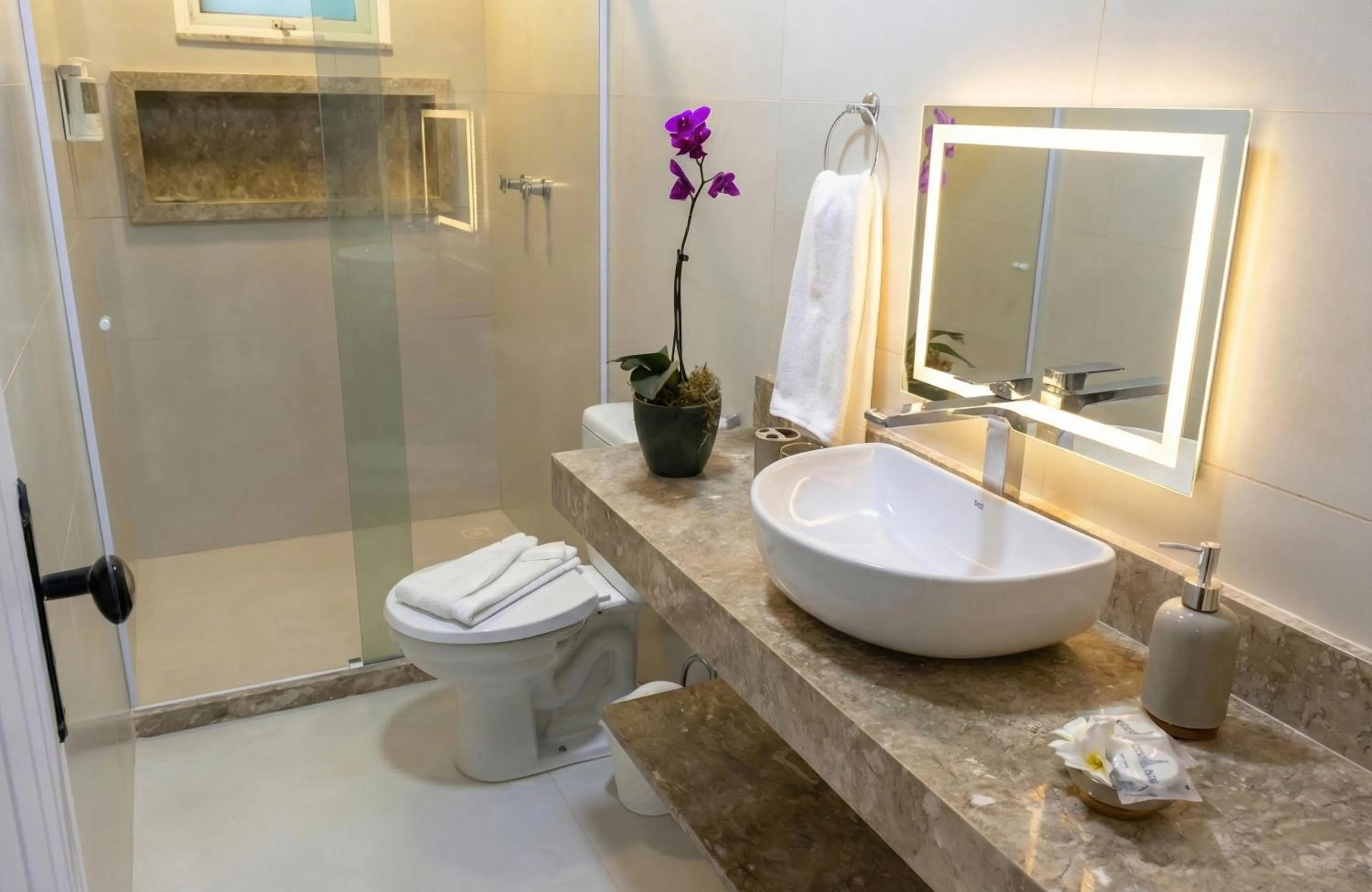 Bathroom in Buzios Mar Hotel