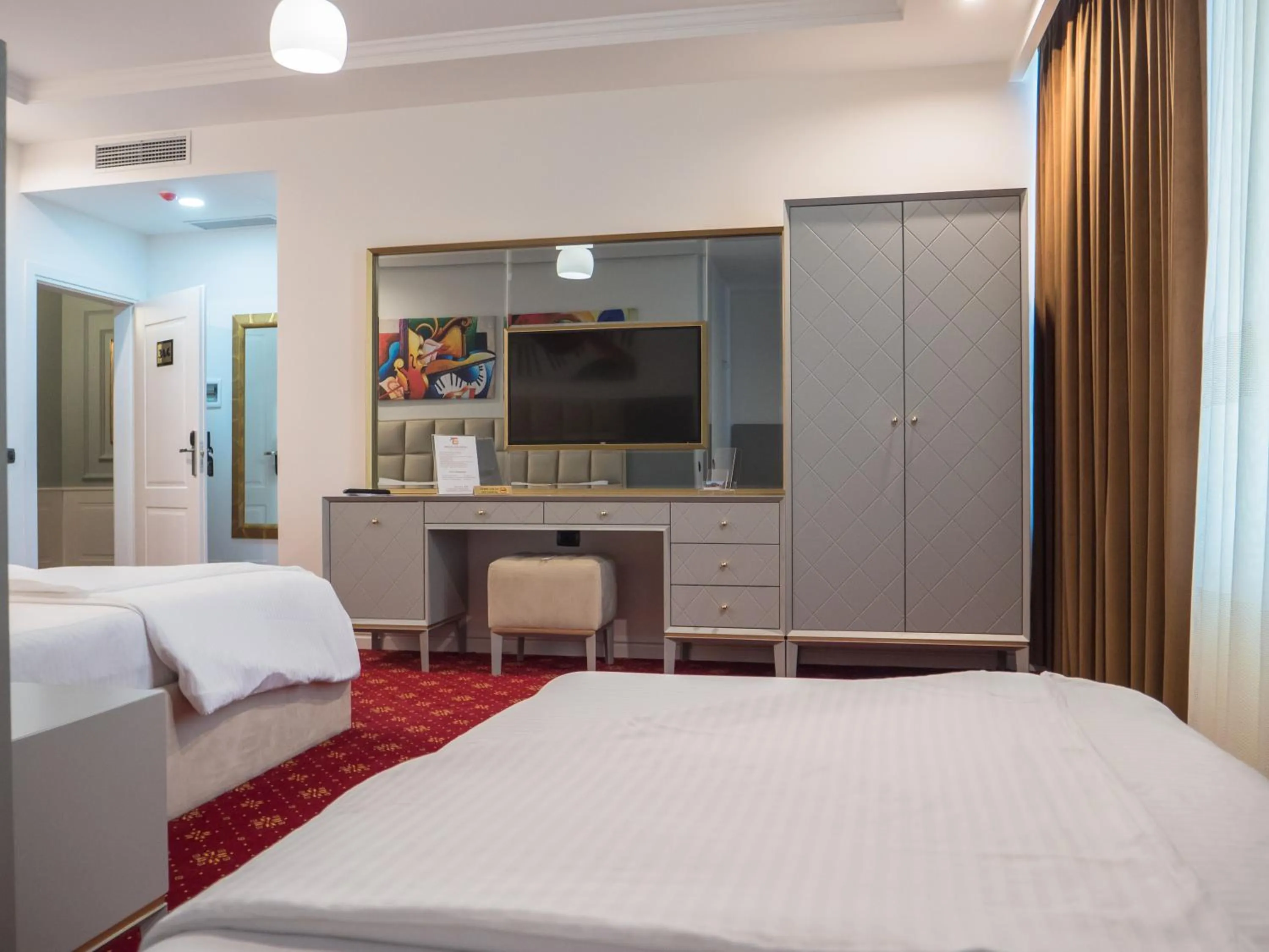 Photo of the whole room in PalmaNova Resort