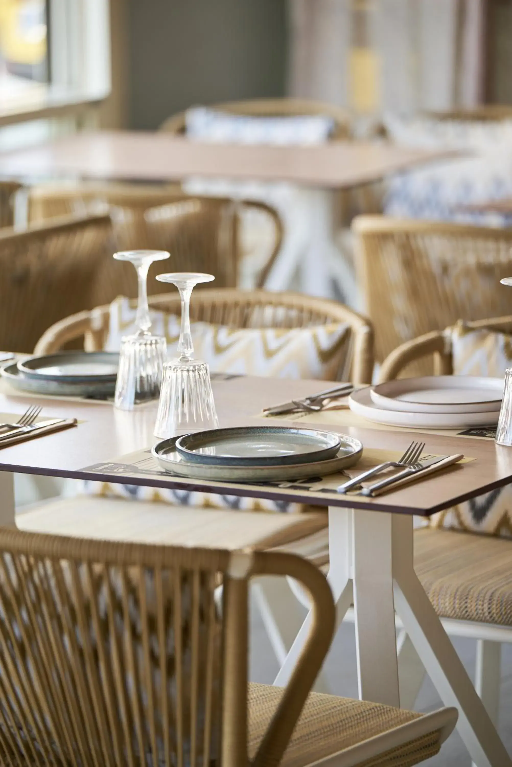 Restaurant/places to eat in Acropolis Apartments Restaurant/places to eat in Acropolis Apartments