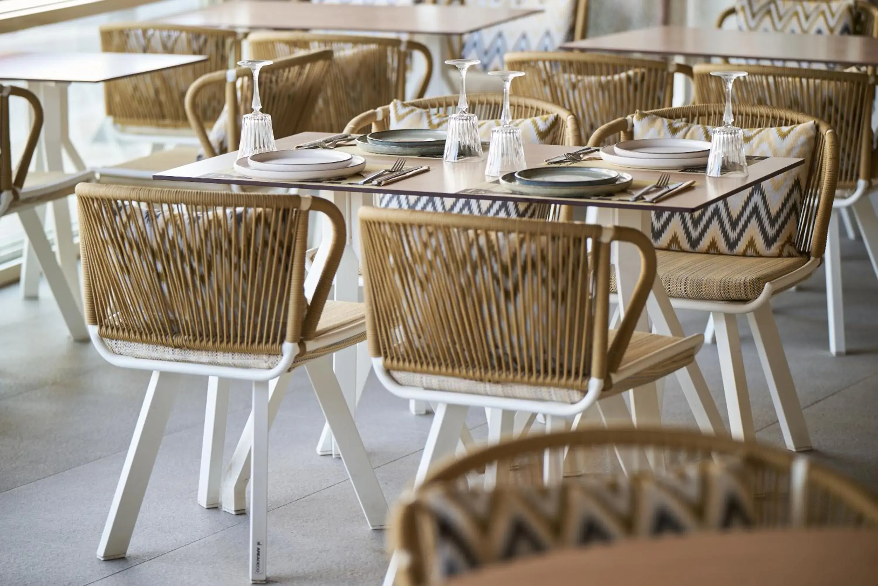 Restaurant/places to eat in Acropolis Apartments Restaurant/places to eat in Acropolis Apartments