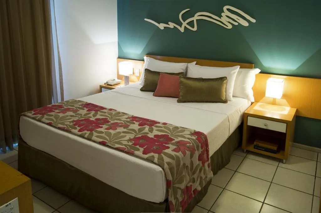 Bedroom, Bed in Praia do Canto Apart Hotel