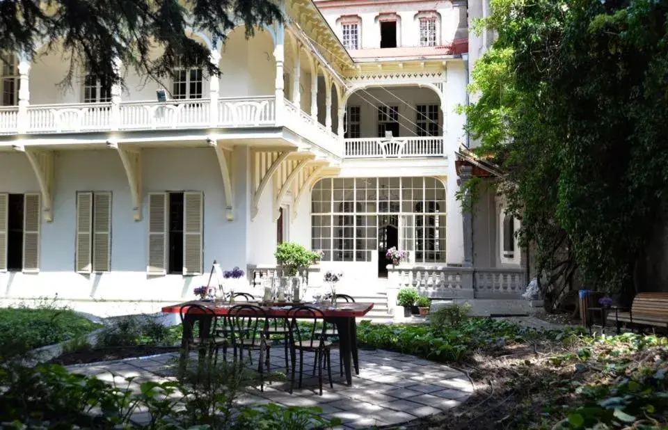 Writers' House Residency Writers' House Residency