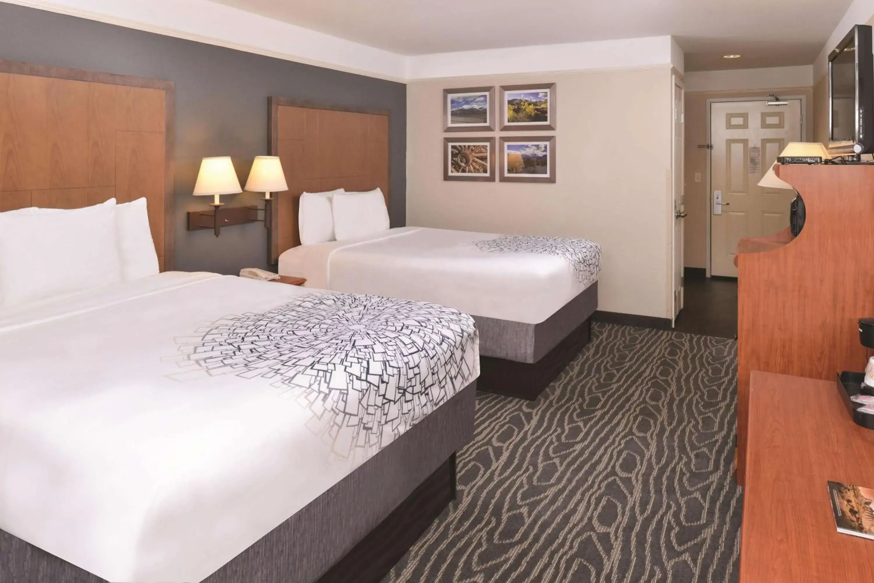 Queen Room with Two Queen Beds and Mobility/Hearing Access - Non-Smoking in La Quinta by Wyndham Ruidoso Downs Queen Room with Two Queen Beds and Mobility/Hearing Access - Non-Smoking in La Quinta by Wyndham Ruidoso Downs