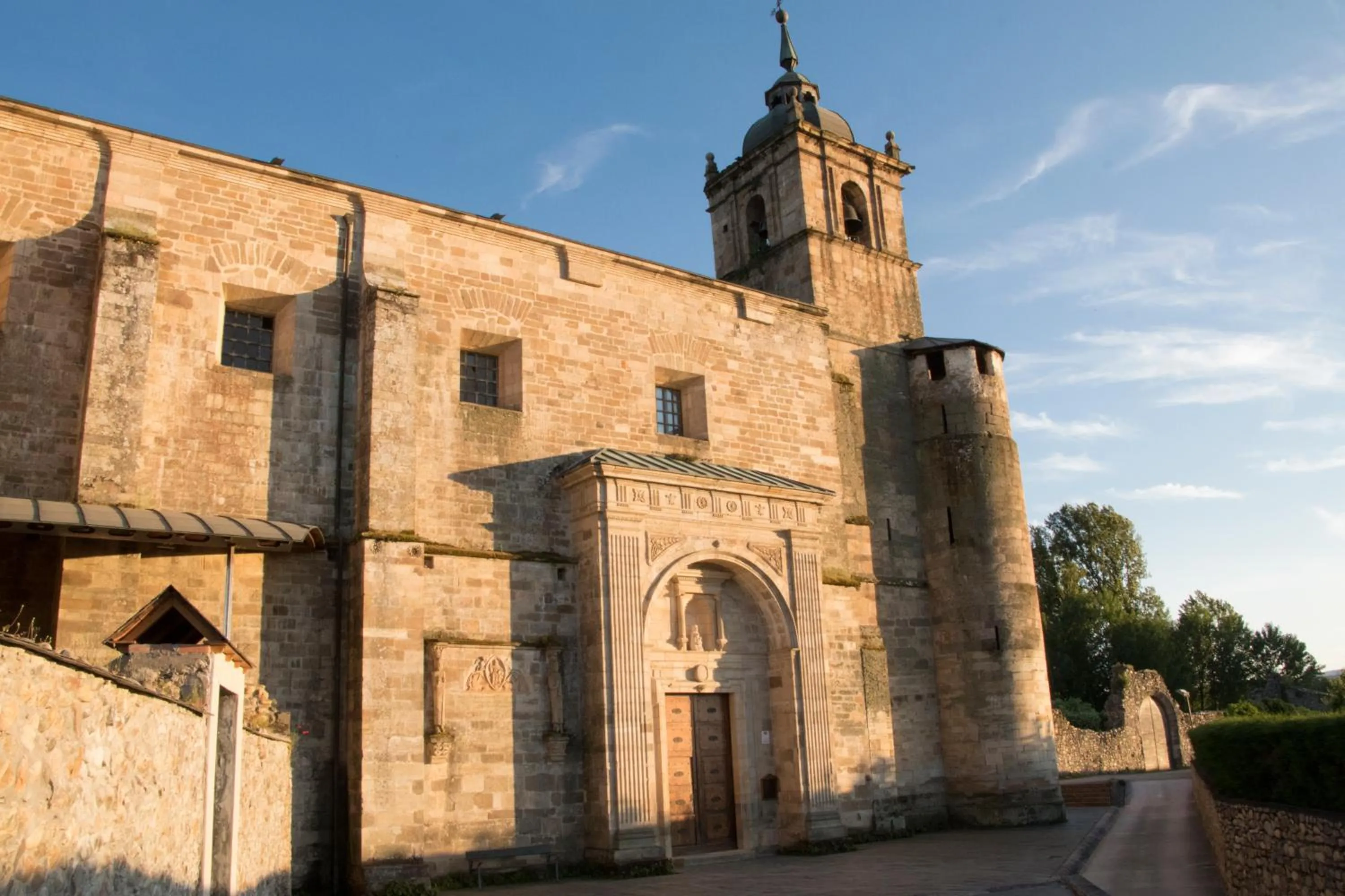 Property building in La Moncloa de San Lazaro