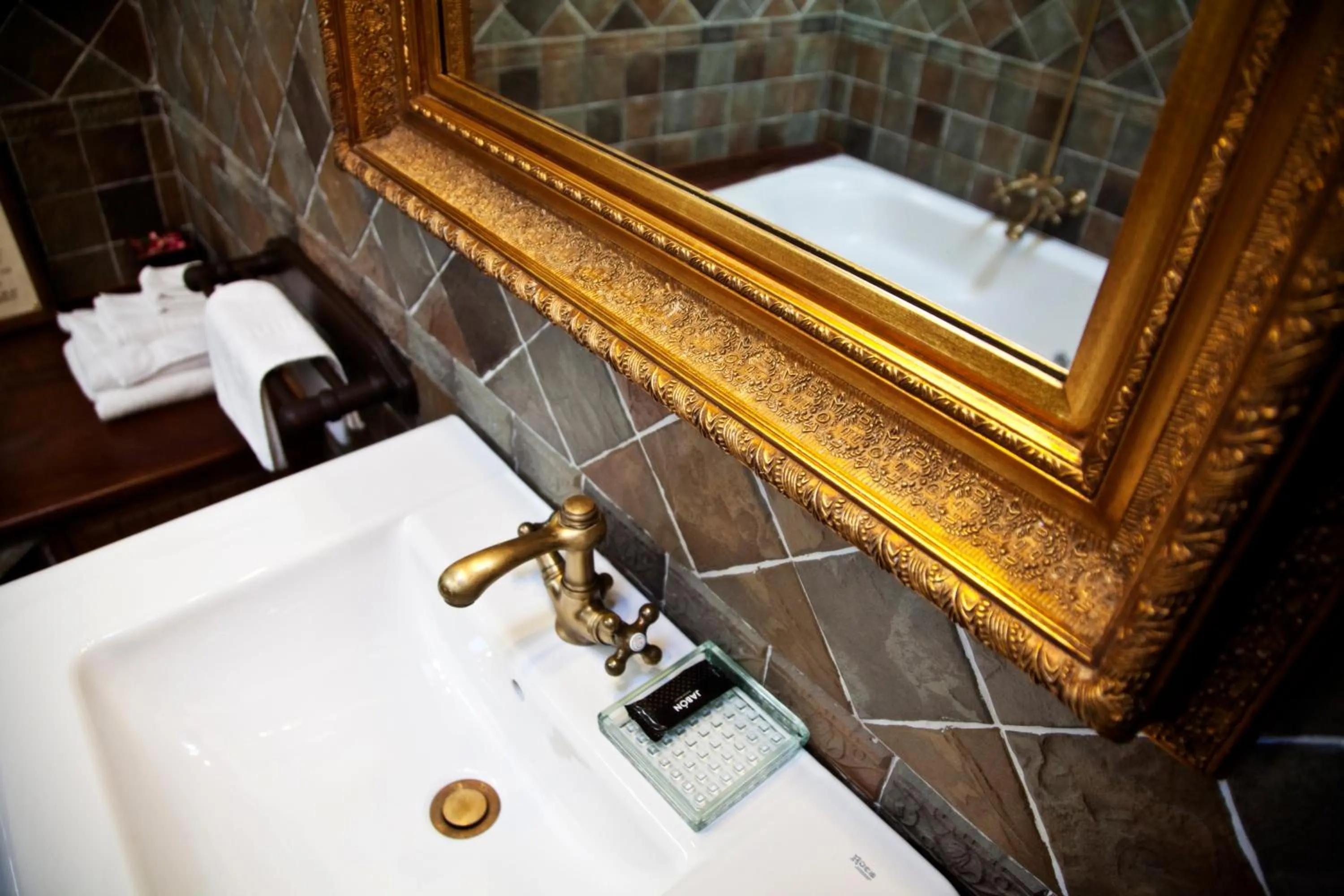 Bathroom in La Moncloa de San Lazaro