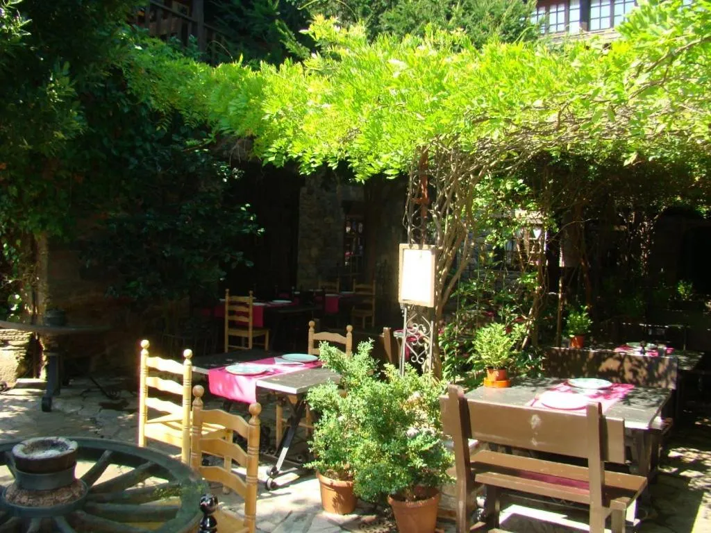 Patio in La Moncloa de San Lazaro
