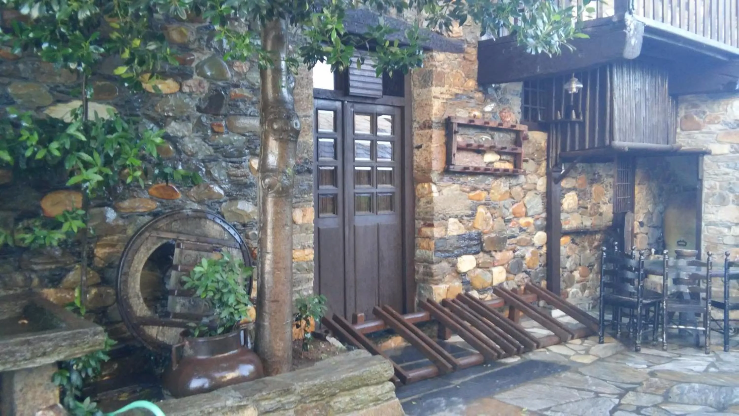 Facade/entrance in La Moncloa de San Lazaro