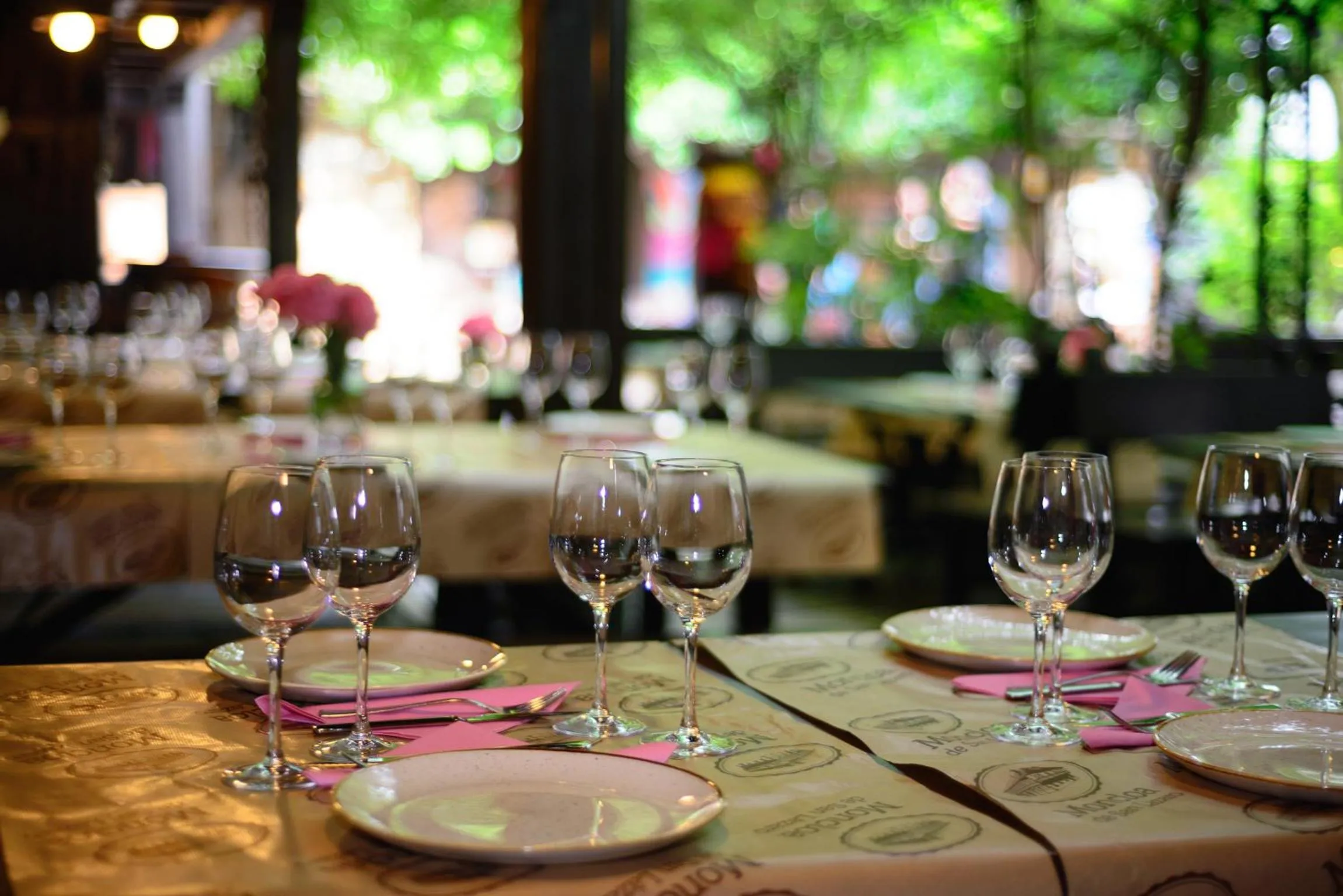 Garden view in La Moncloa de San Lazaro