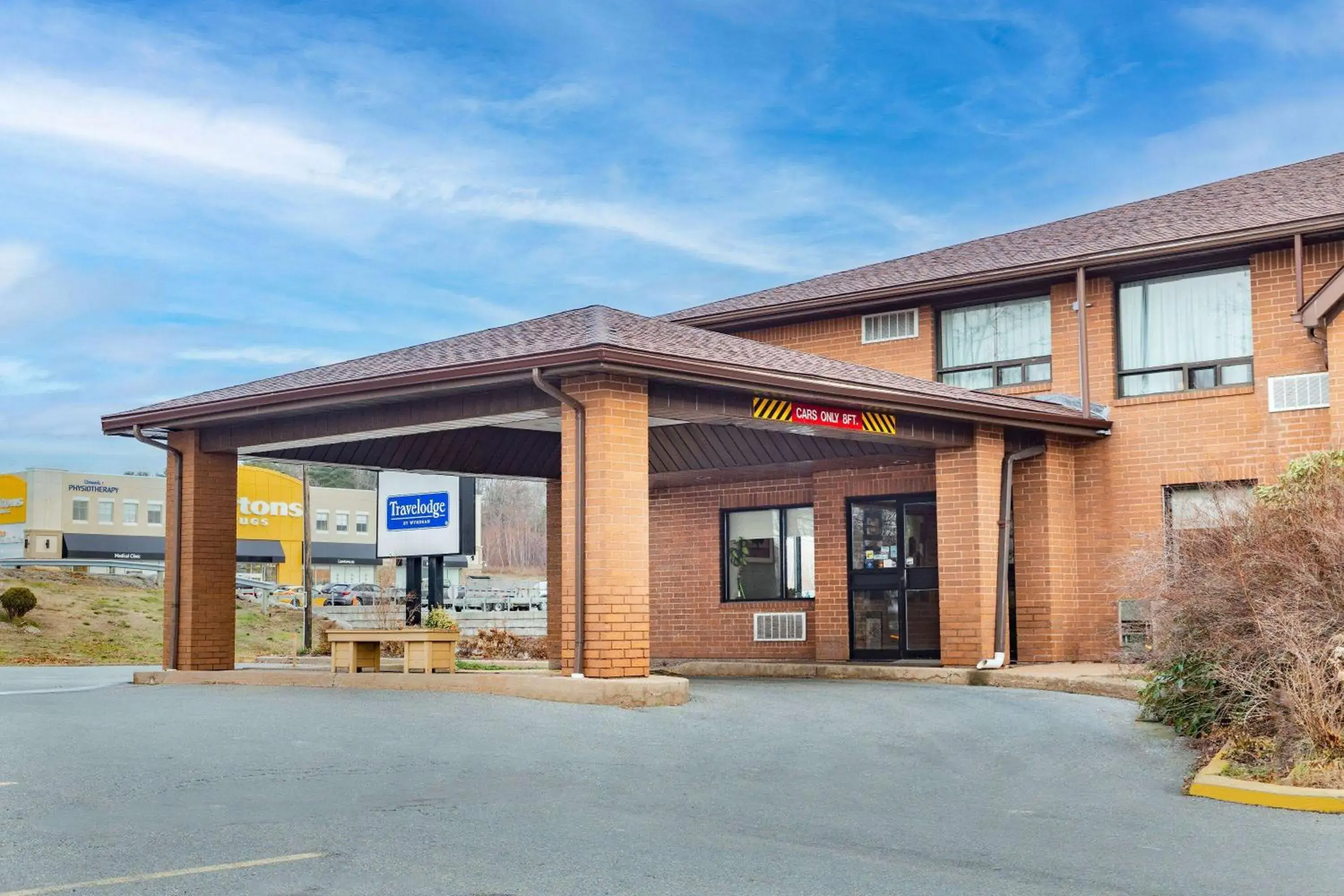 Property building in Travelodge by Wyndham Bridgewater Property building in Travelodge by Wyndham Bridgewater