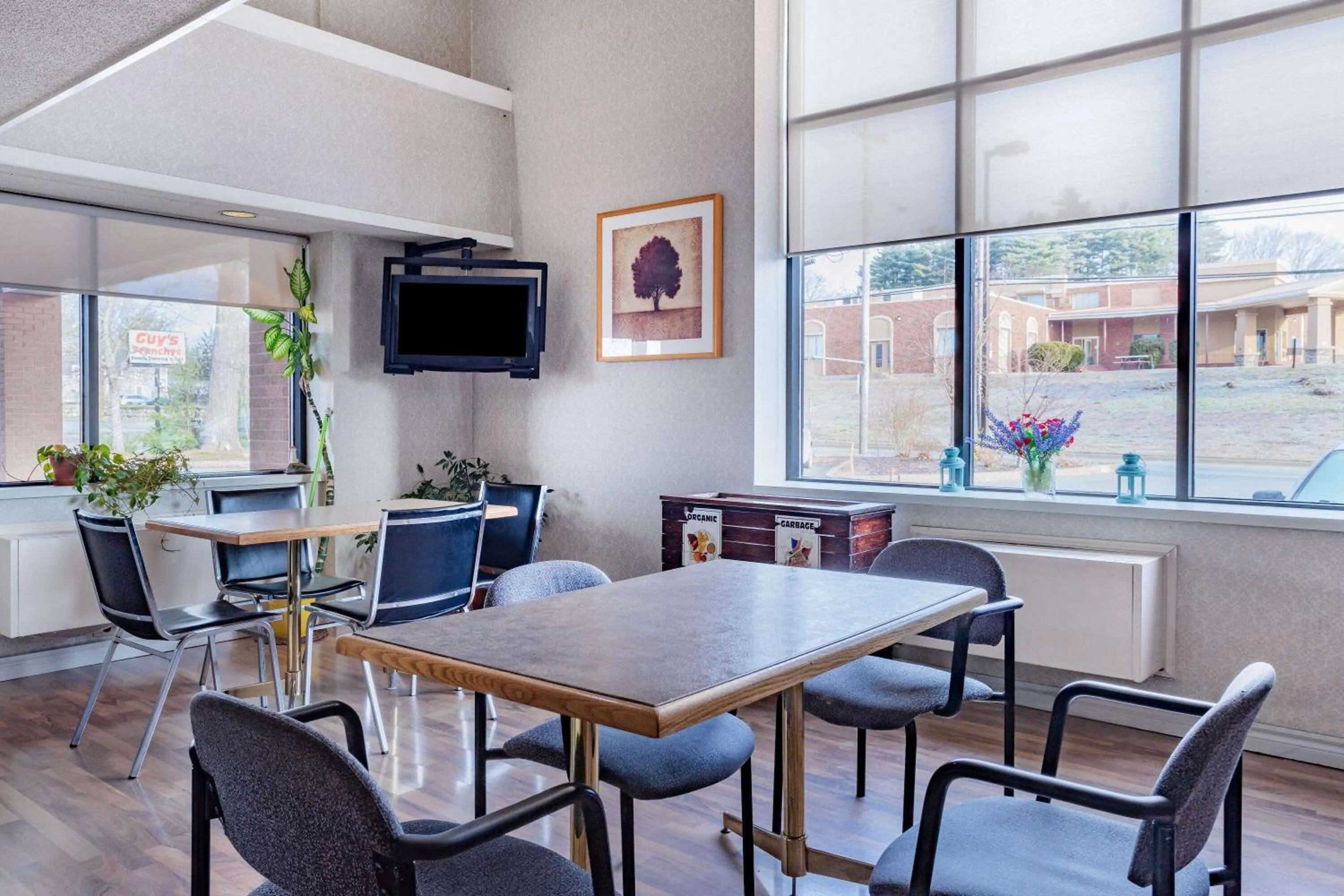 Breakfast in Travelodge by Wyndham Bridgewater