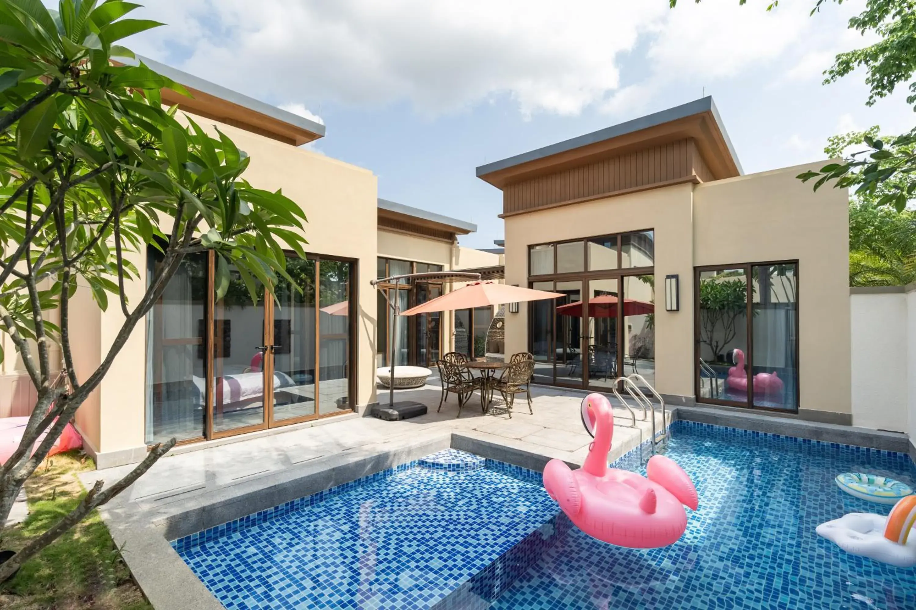 Four-Bedroom Villa with Private Pool in Iccssi Villa Haitang Bay Sanya Four-Bedroom Villa with Private Pool in Iccssi Villa Haitang Bay Sanya